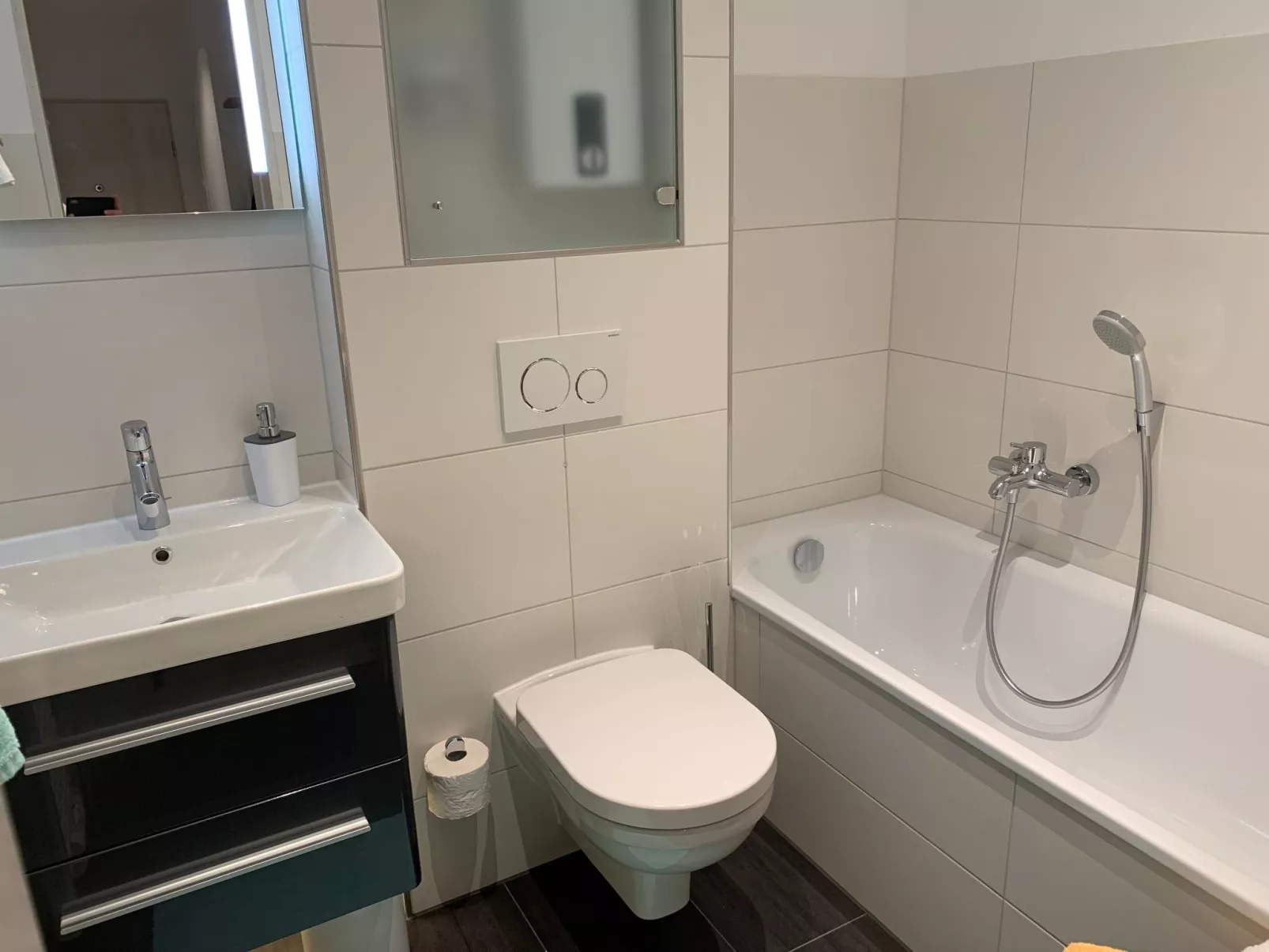 Ferienwohnung mit Infrarotwärmekabine-Binnen