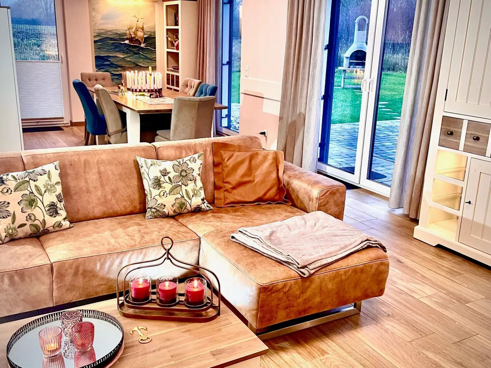 Santa Bernadette-Binnen