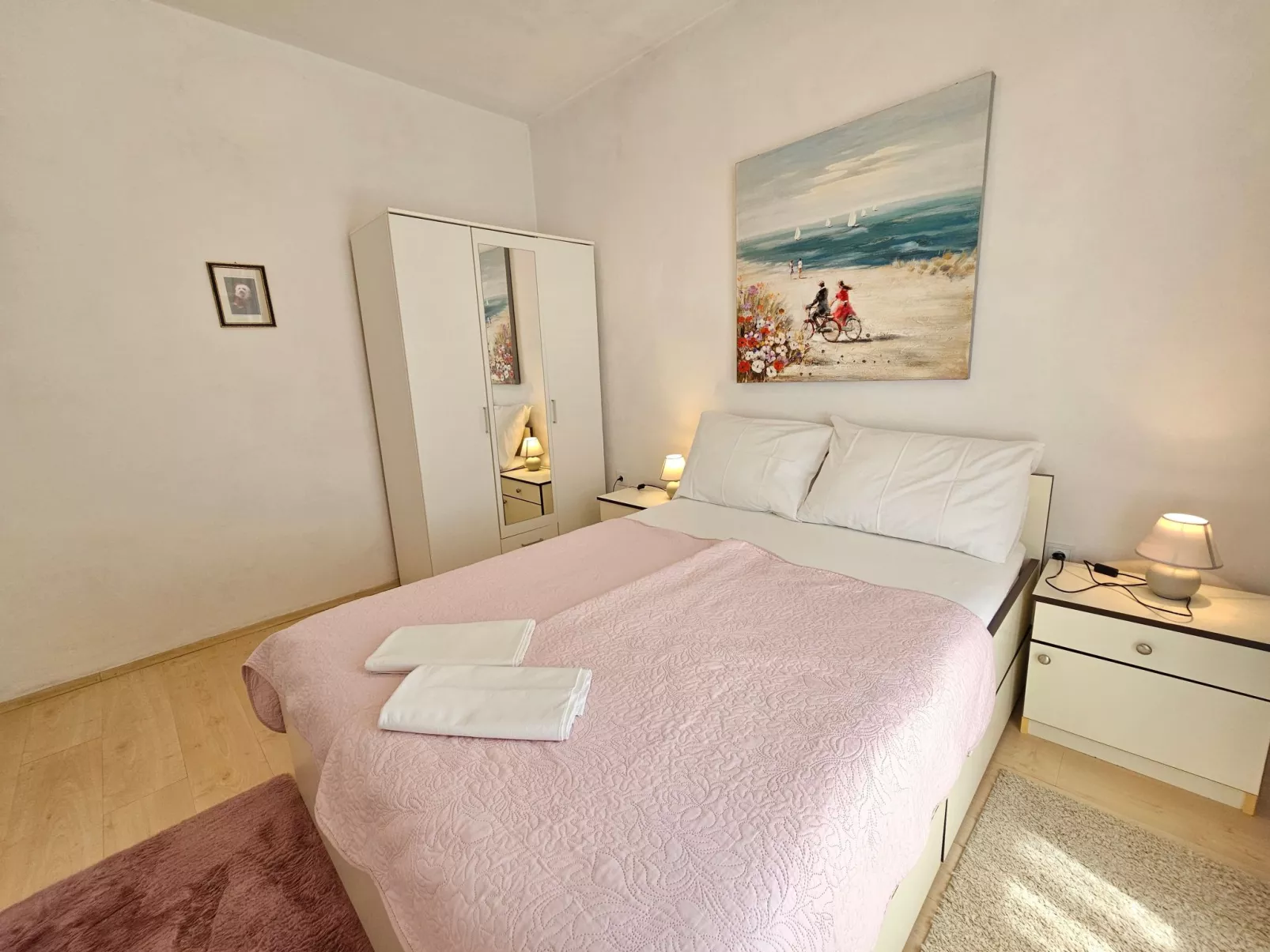 Wohnung mit Terrasse, 200m vom Strand entfernt-Binnen