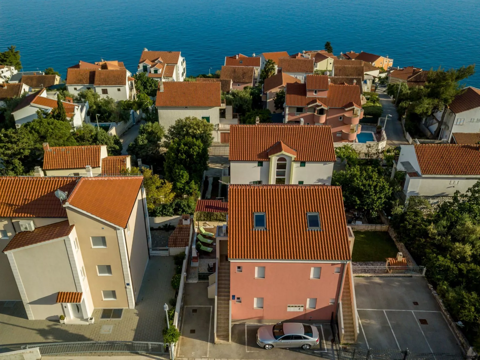 "Villa Tango1" mit eigenem Pool - Buiten