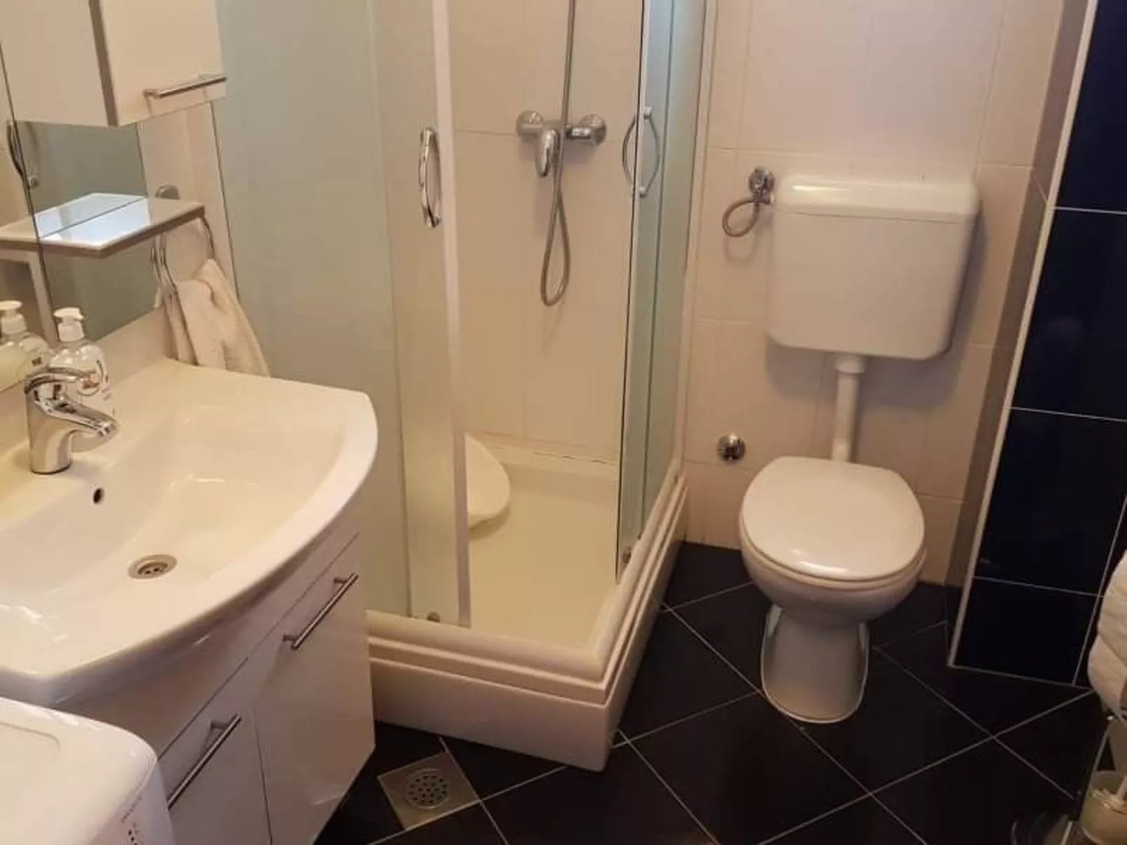 Wohnung "Maestral 03" direkt am Strand-Binnen