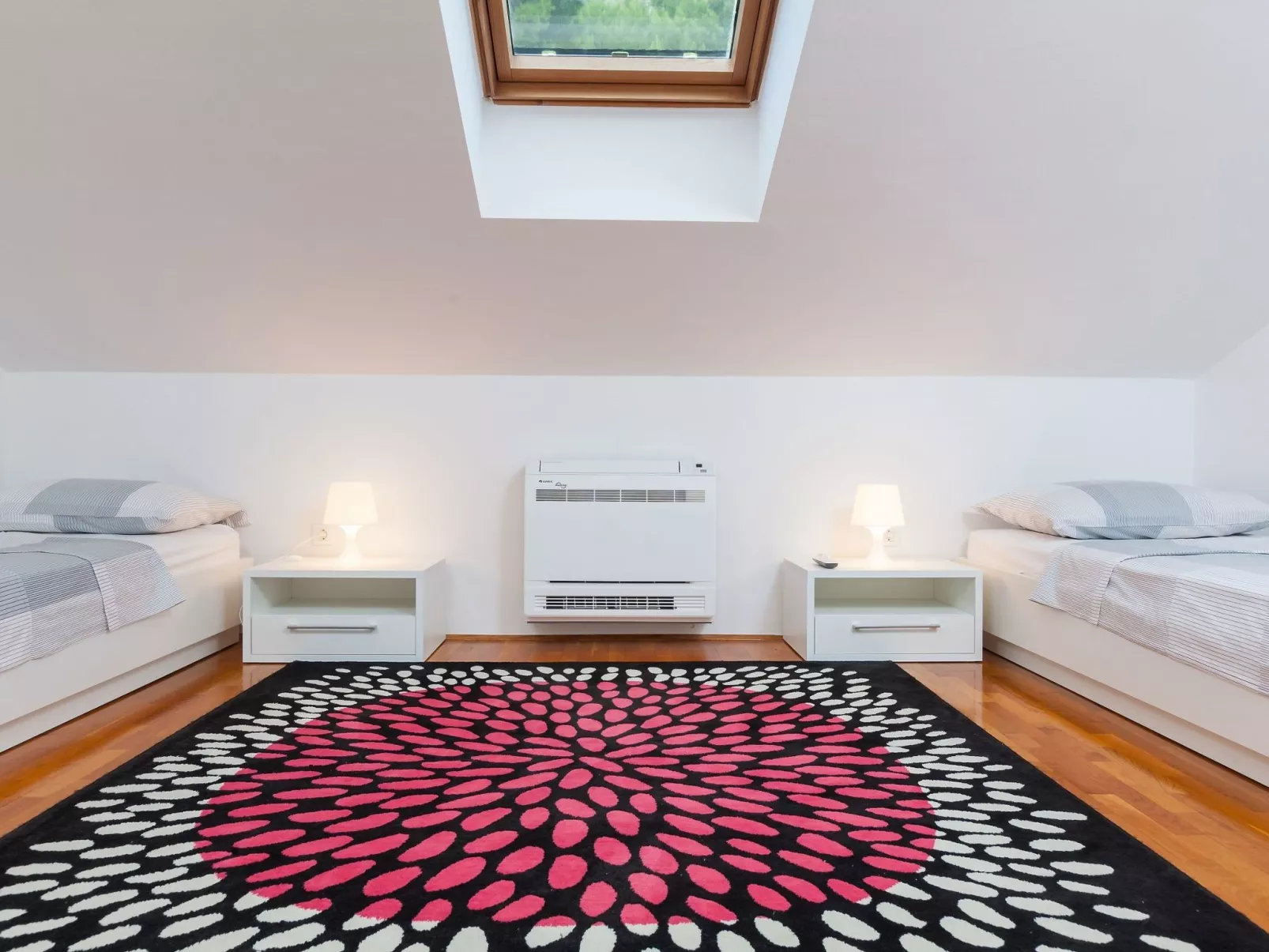 Wohnung mit Blick auf das Wasser-Binnen