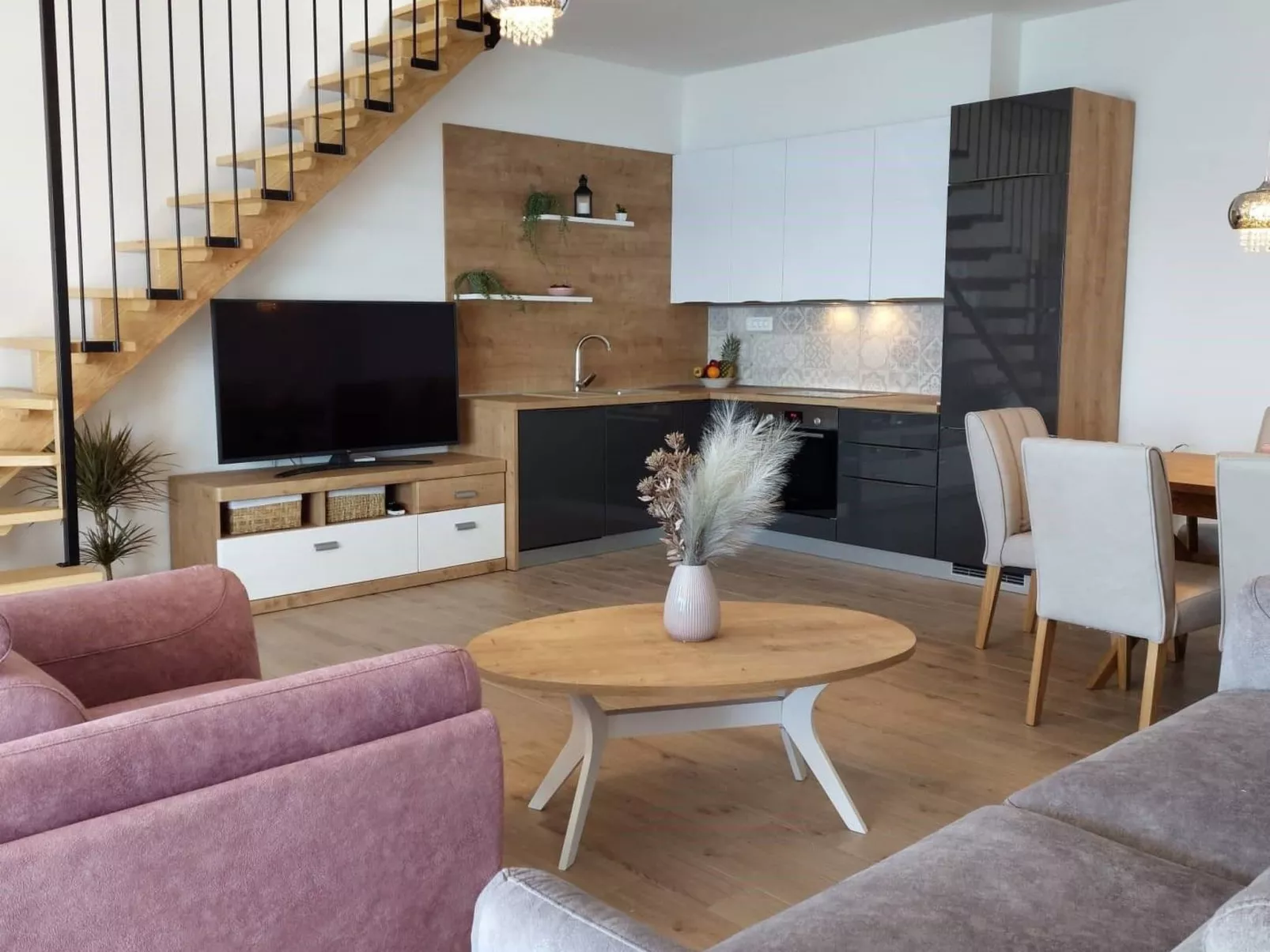 Ferienvilla "Dalmatiner" mit Infinity Pool-Binnen