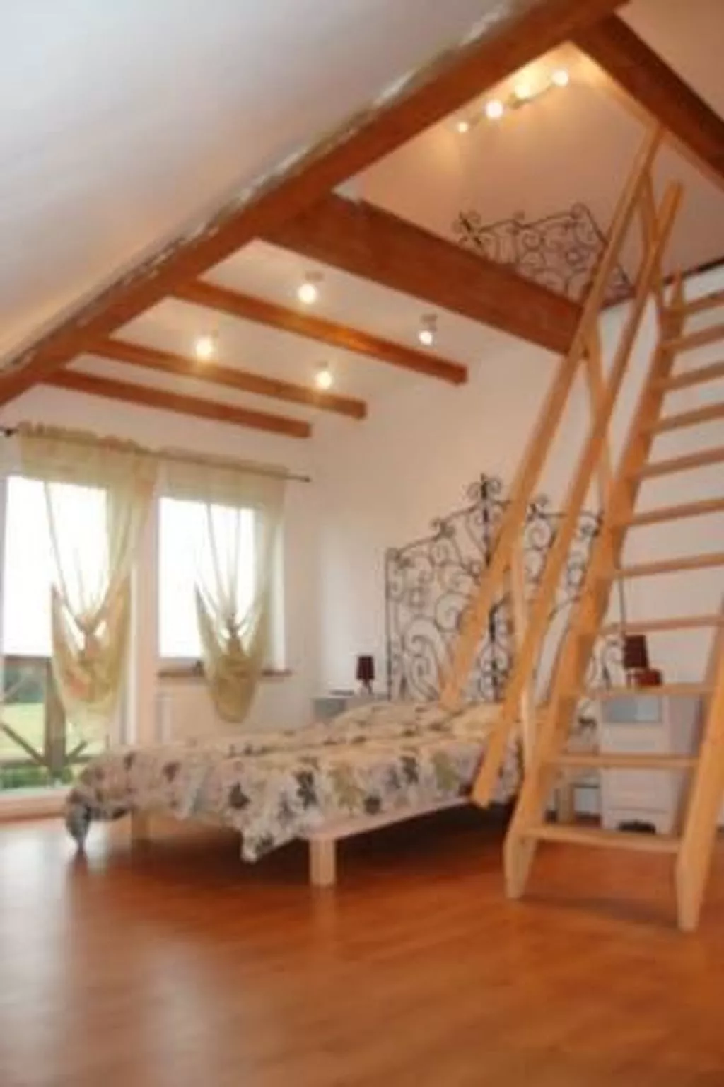 In Bychowo mit Großem Garten