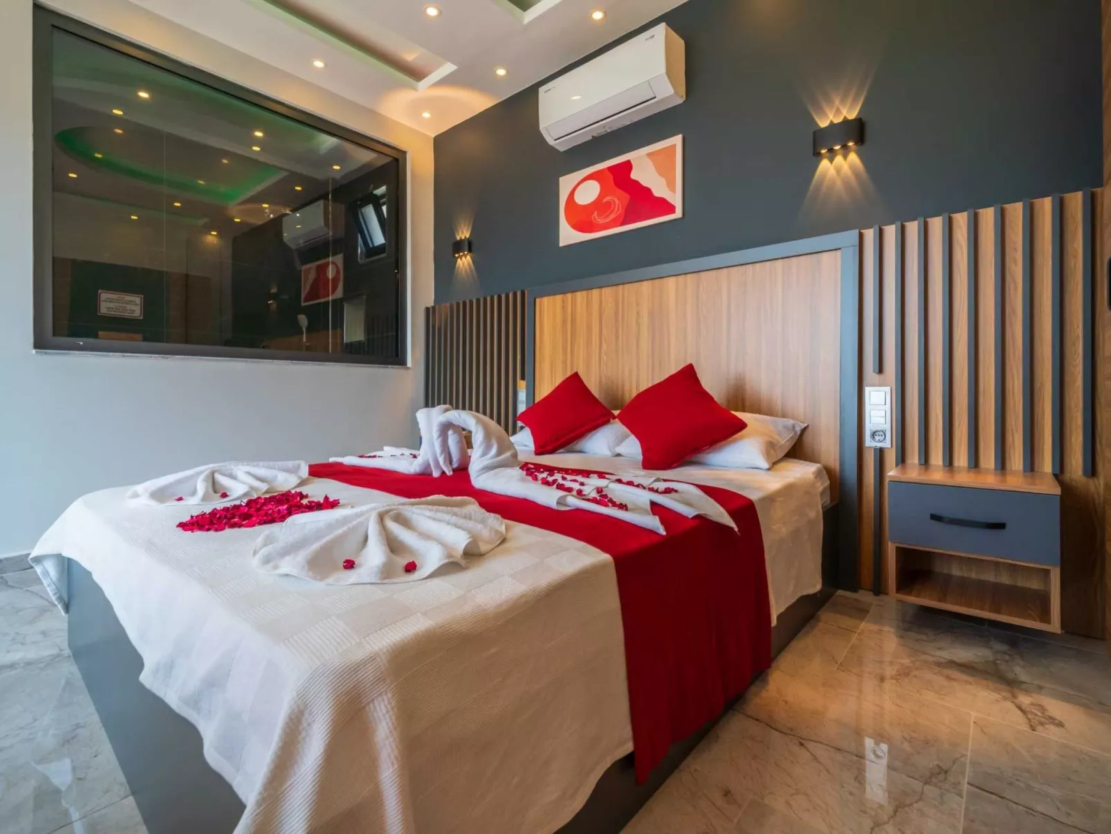 Romantische Luxusvilla "Sard 1" mit Jacuzzi-Binnen