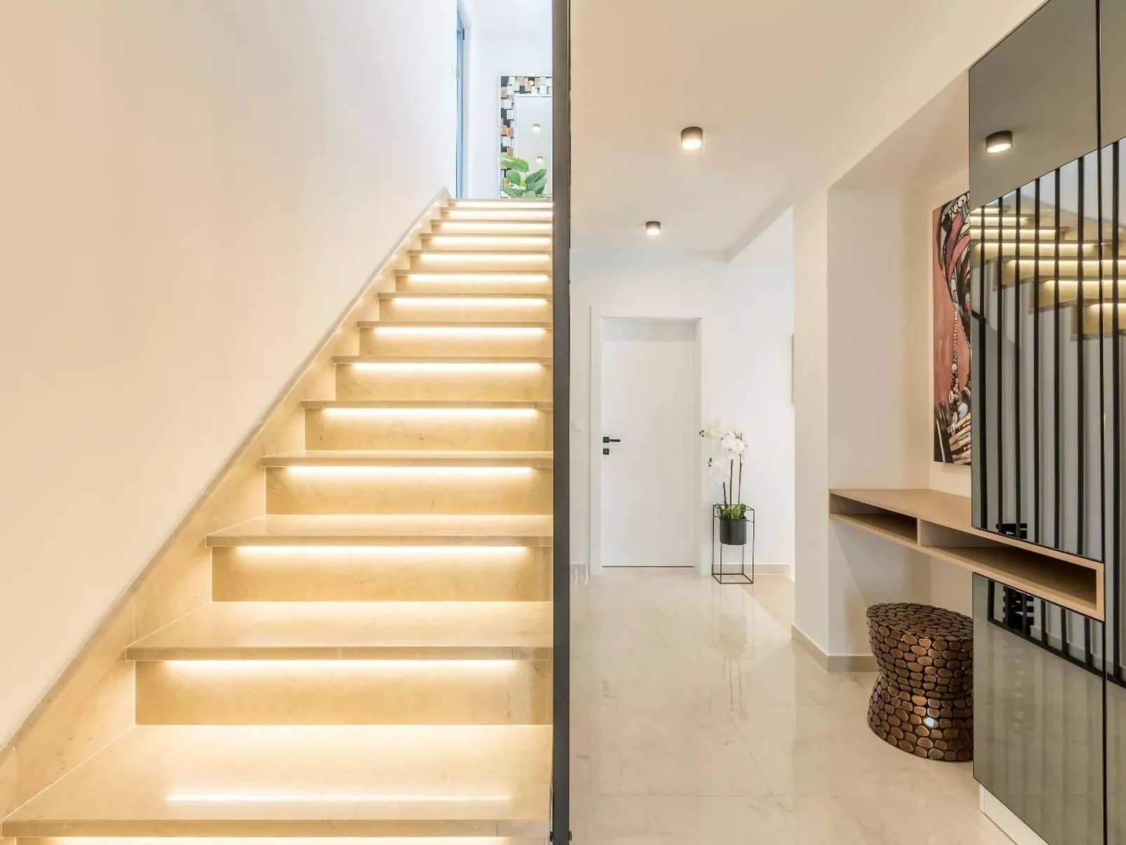 Villa Diana, modern gestaltet, in Dograde-Image-tags.info