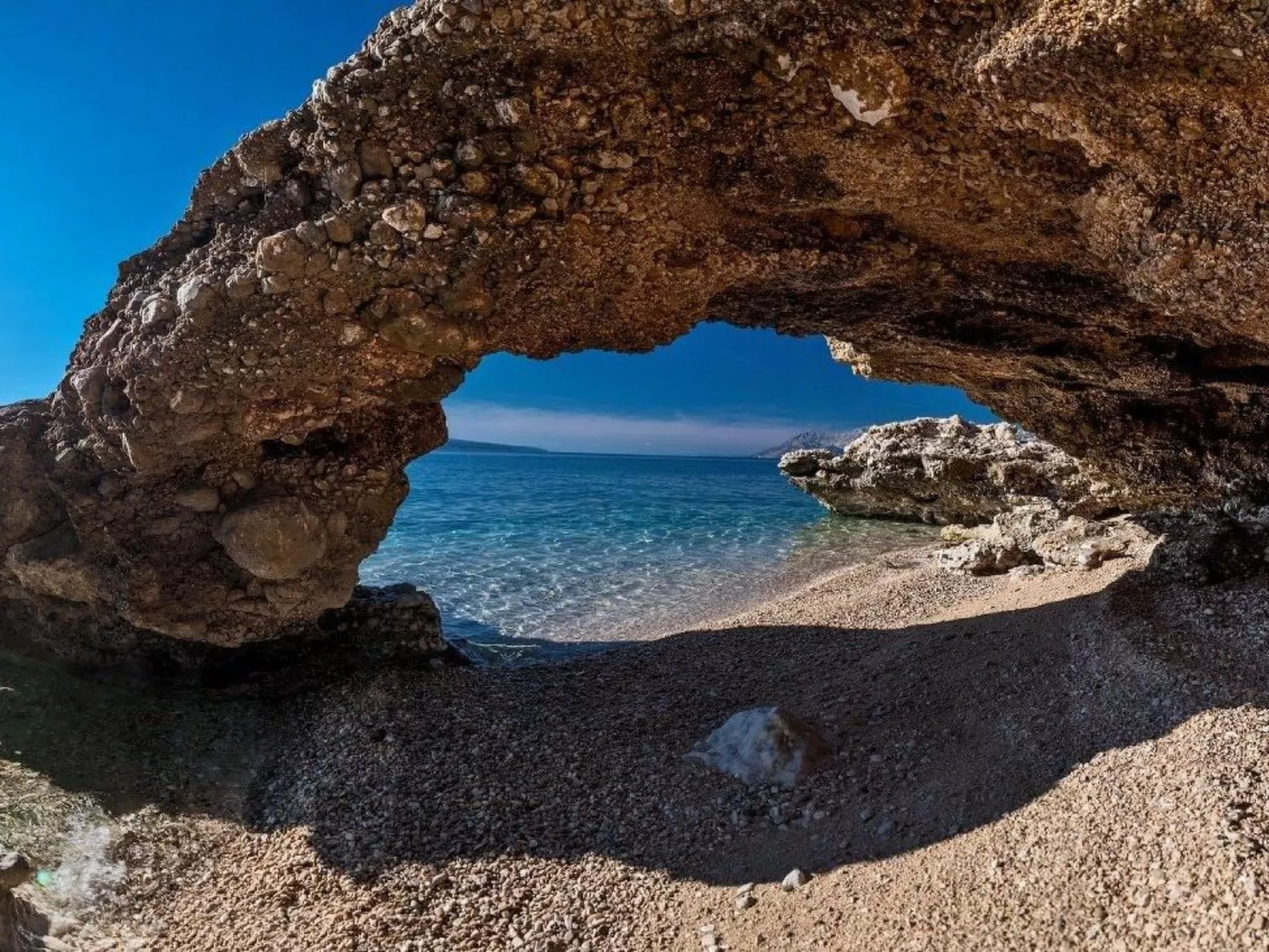 Mit Terrasse und herrlichem Ausblick - Image-tags.info