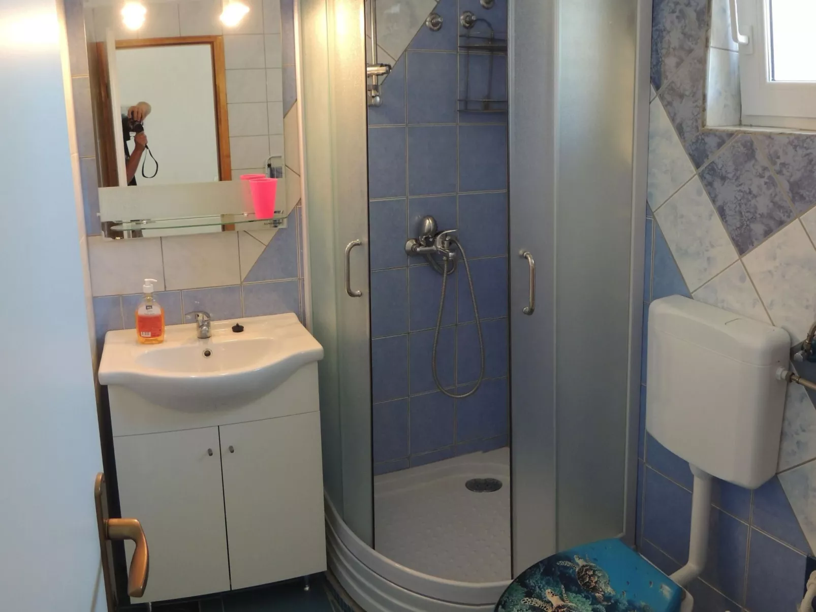 Studio für zwei Personen mit Balkon-Image-tags.info