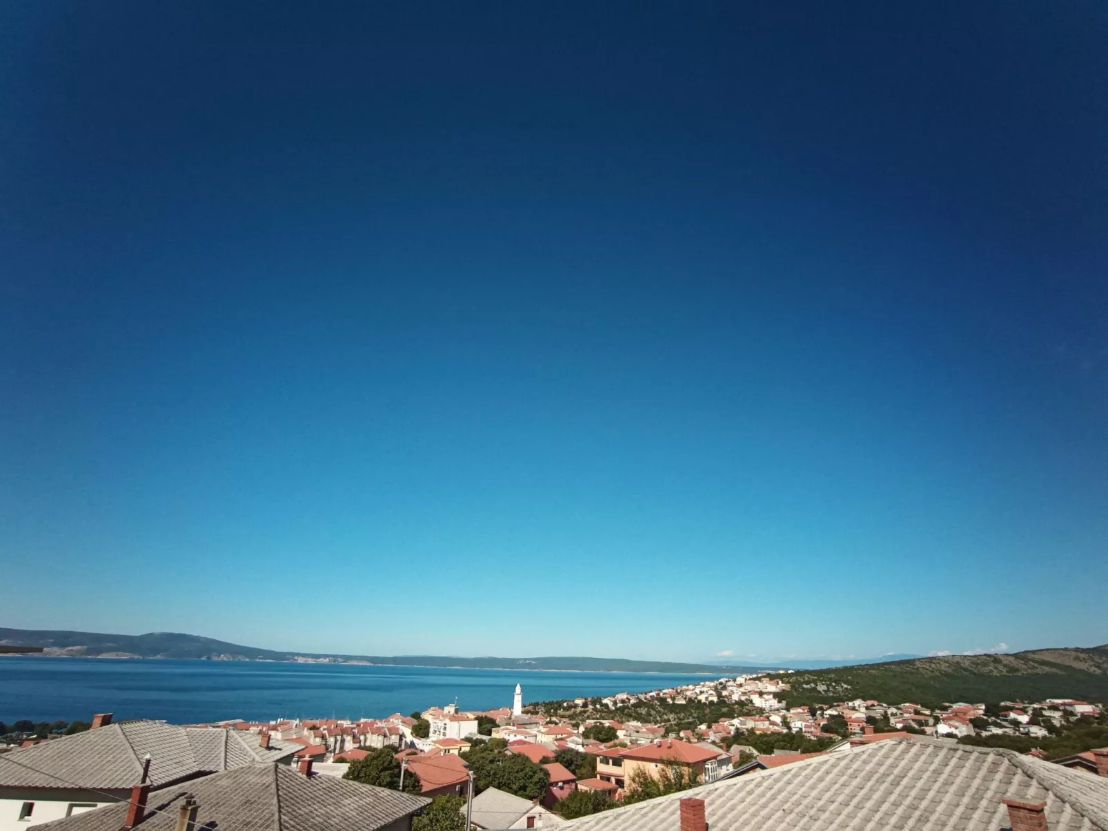 Wohnung in Novi Vinodolski mit privatem Parkplatz-Buiten