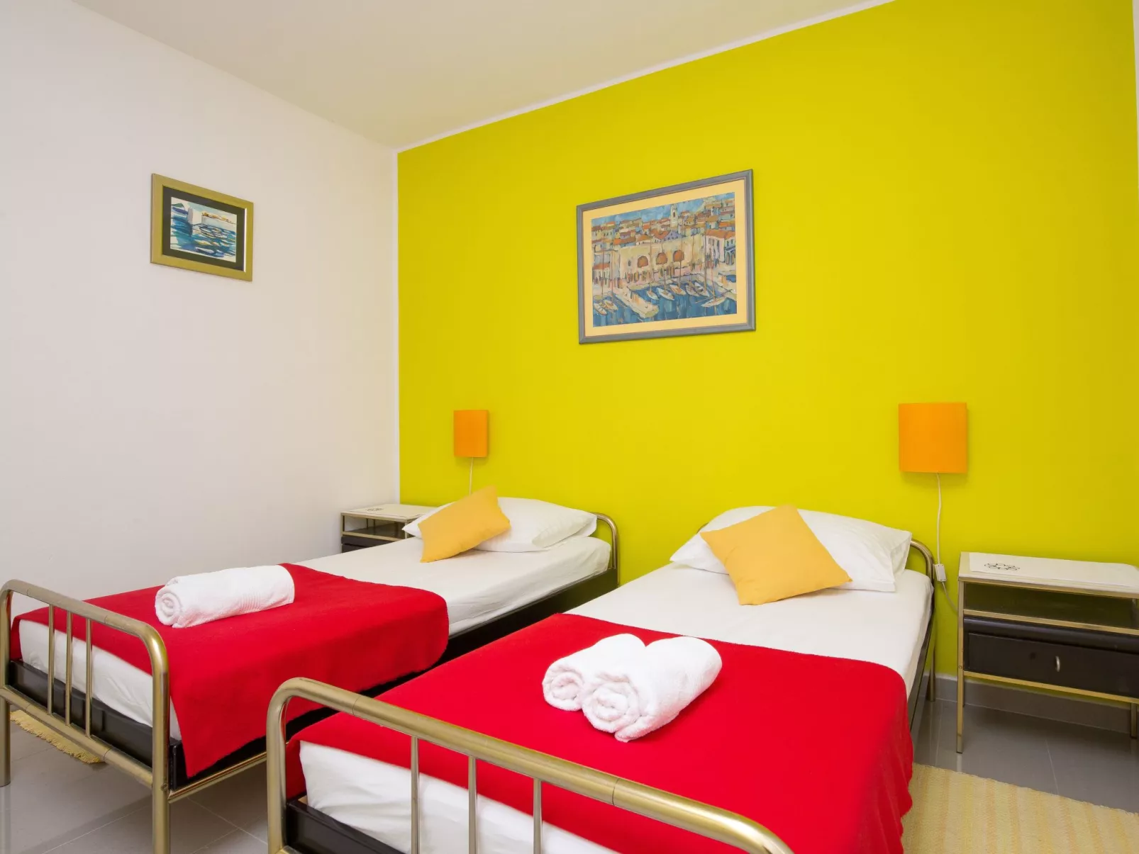 Großes Ferienhaus mit Terrasse und Garten-Binnen