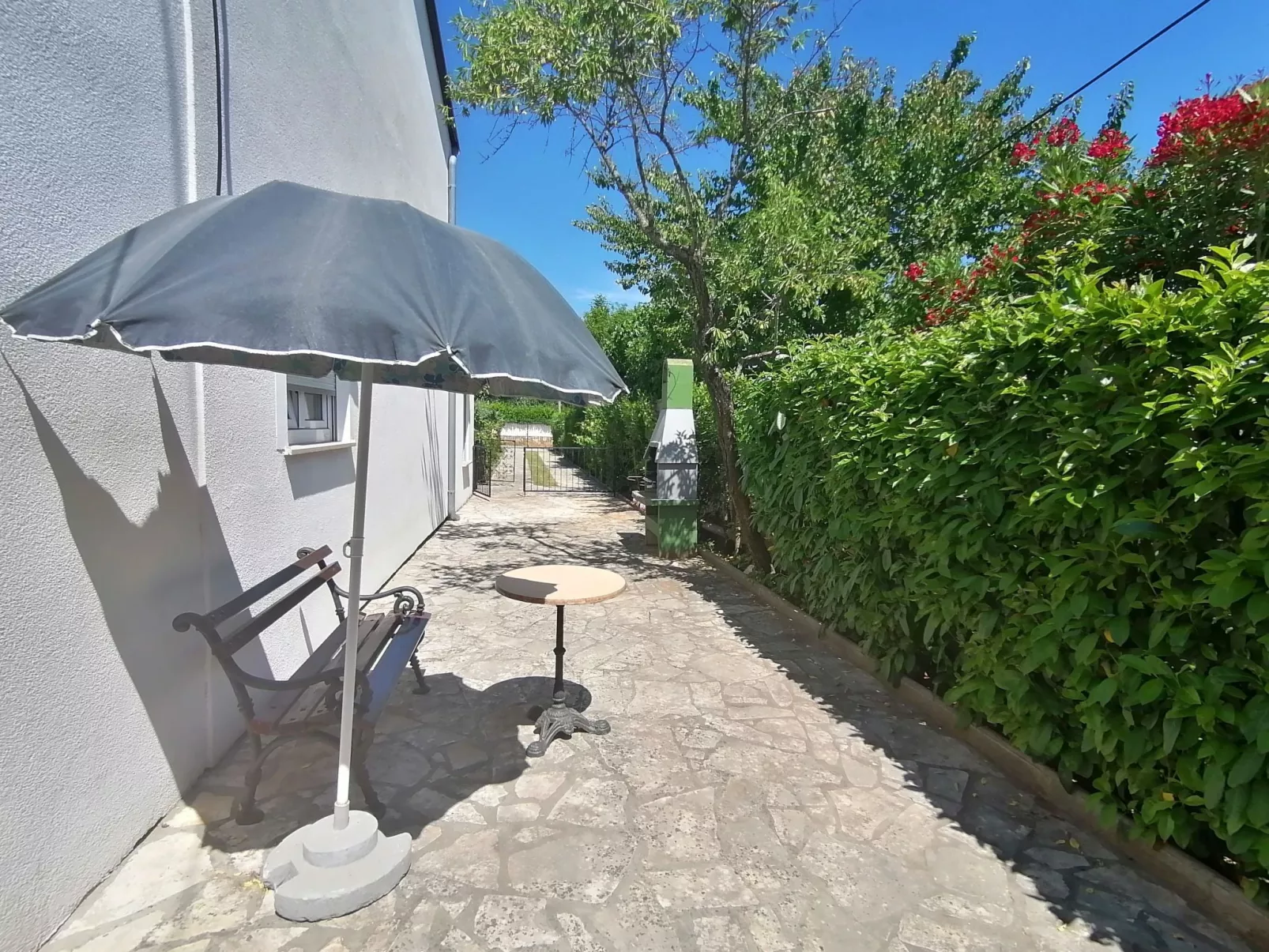 Wohnung in Premantura mit privatem Parkplatz-Buiten