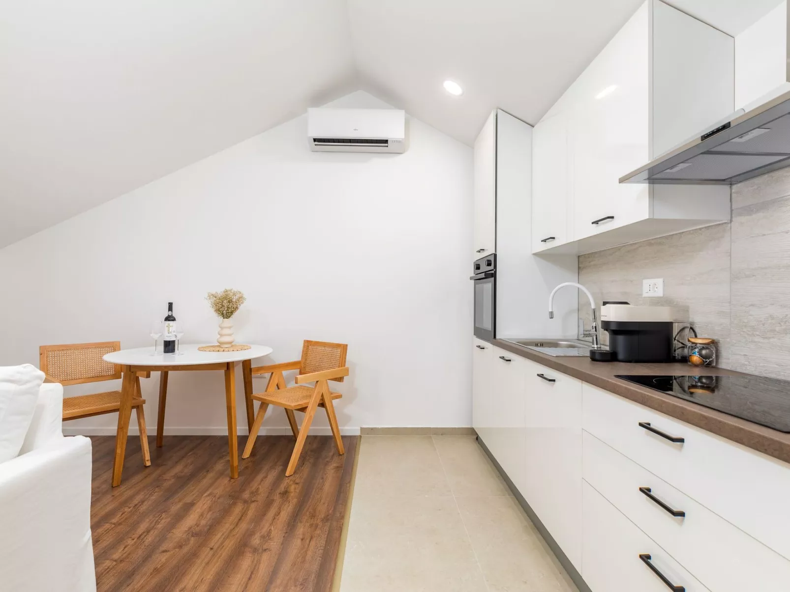 Studio-Wohnung "Pina"-Image-tags.info