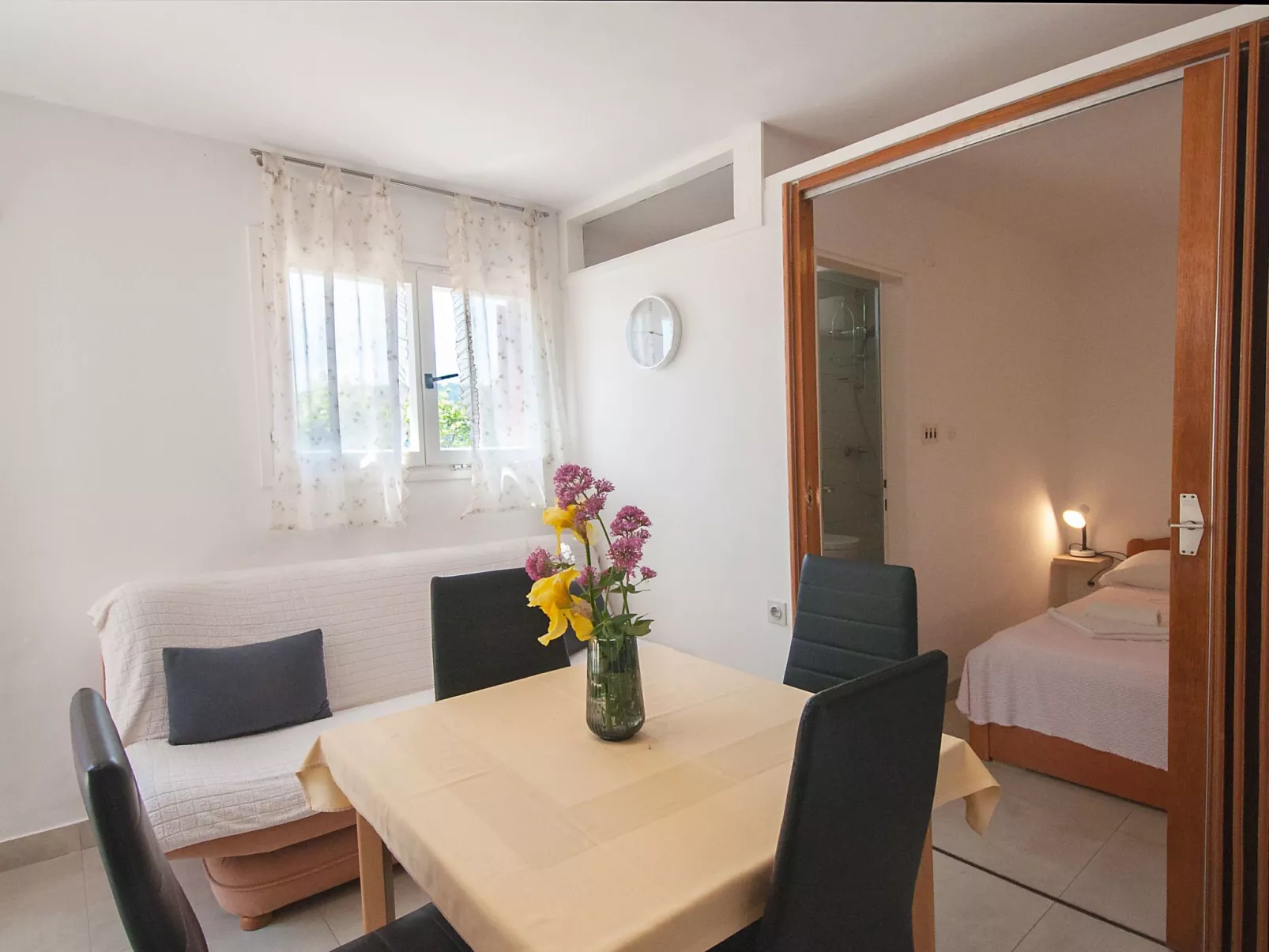 Studio-Wohnung "Olia Studio" mit Terrasse-Binnen