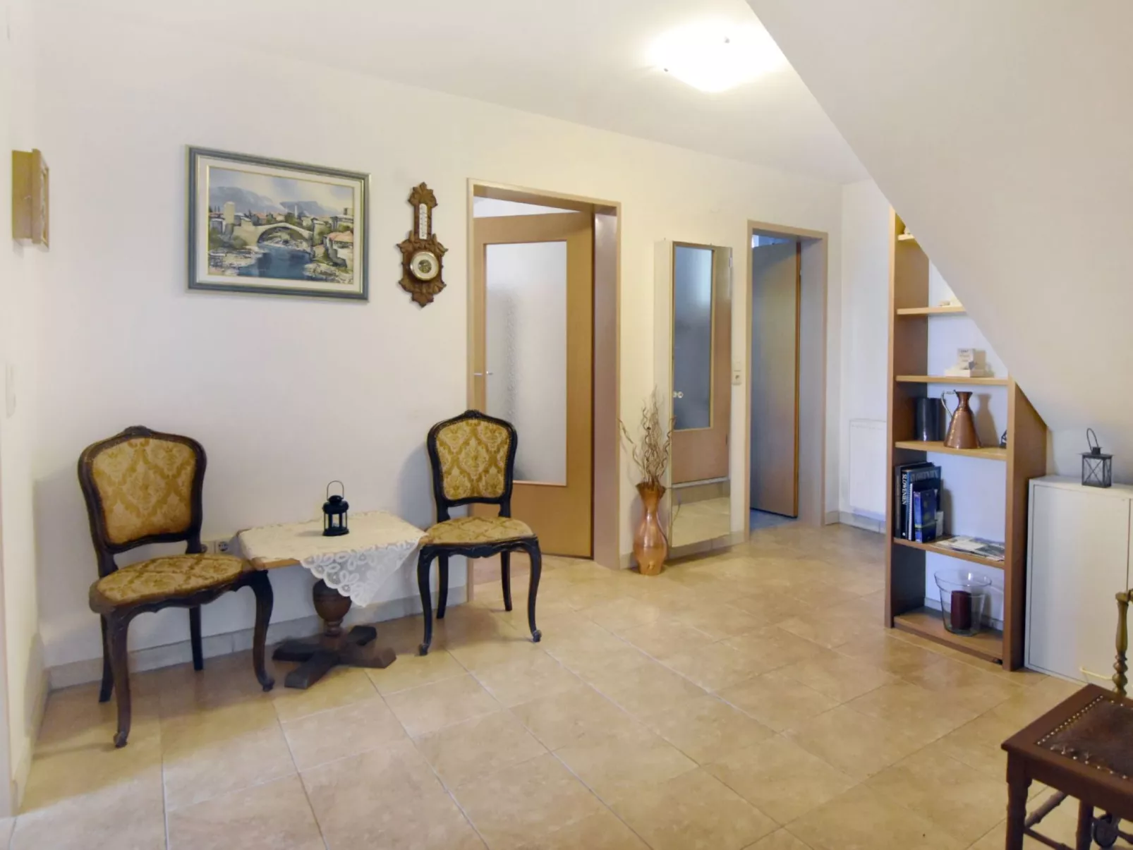 Geräumige Kellerwohnung in der Nähe von Umag