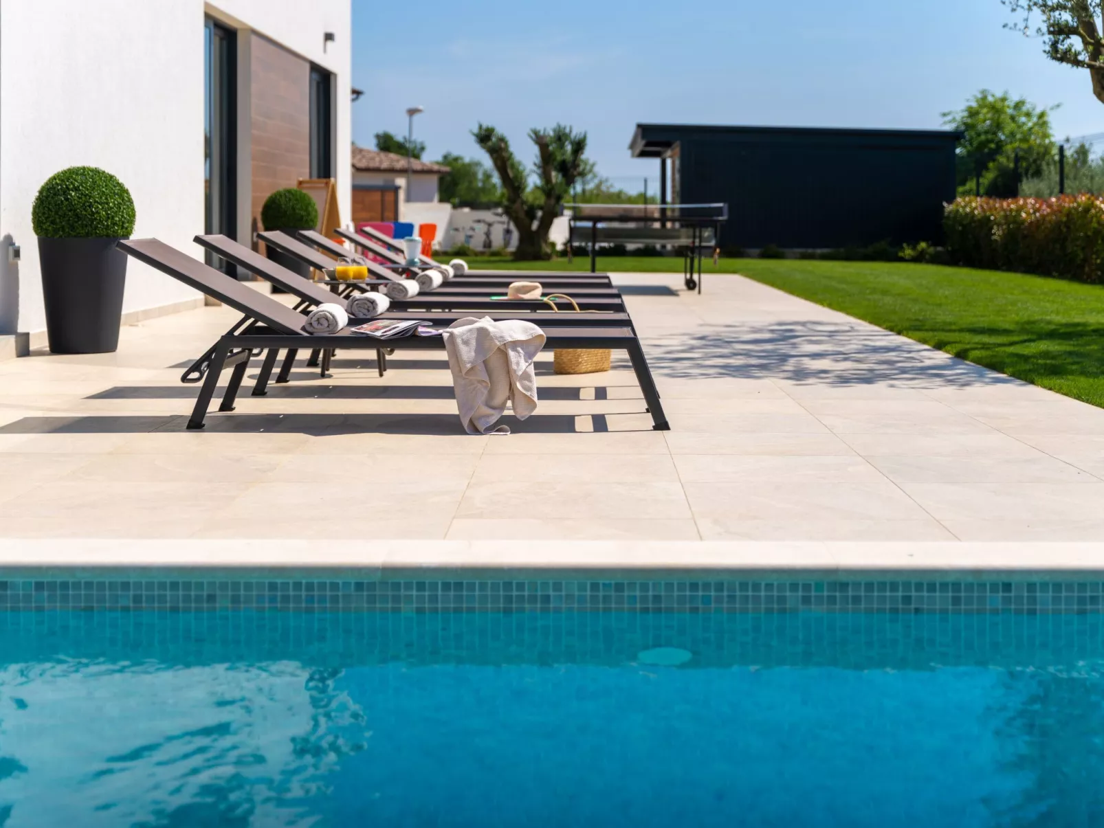 Villa Ansi Exclusive-Buiten