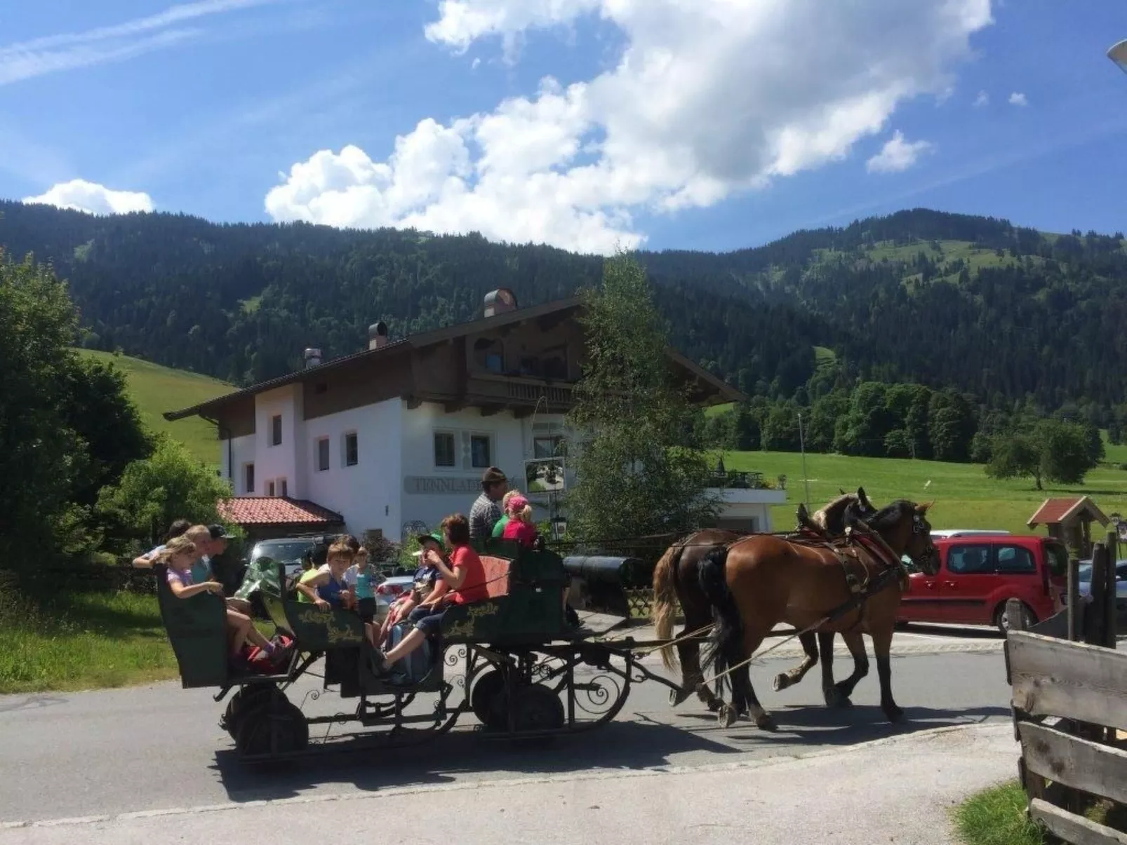 Fewo Bergblick-Buiten