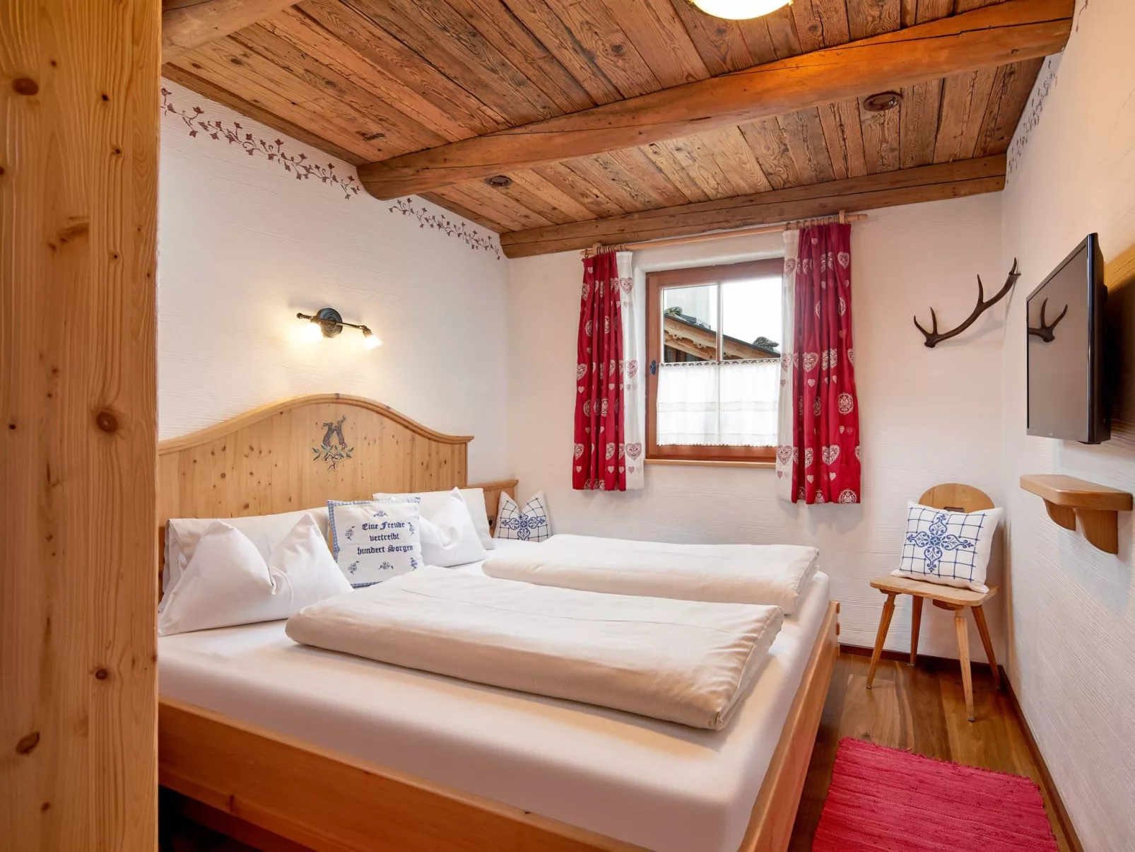 Im Almdorf in Flachau-Image-tags.info