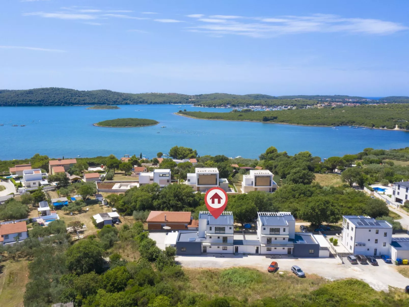 Villa Luna mit Pool, Sauna, Whirlpool, Tennisplatz-Buiten