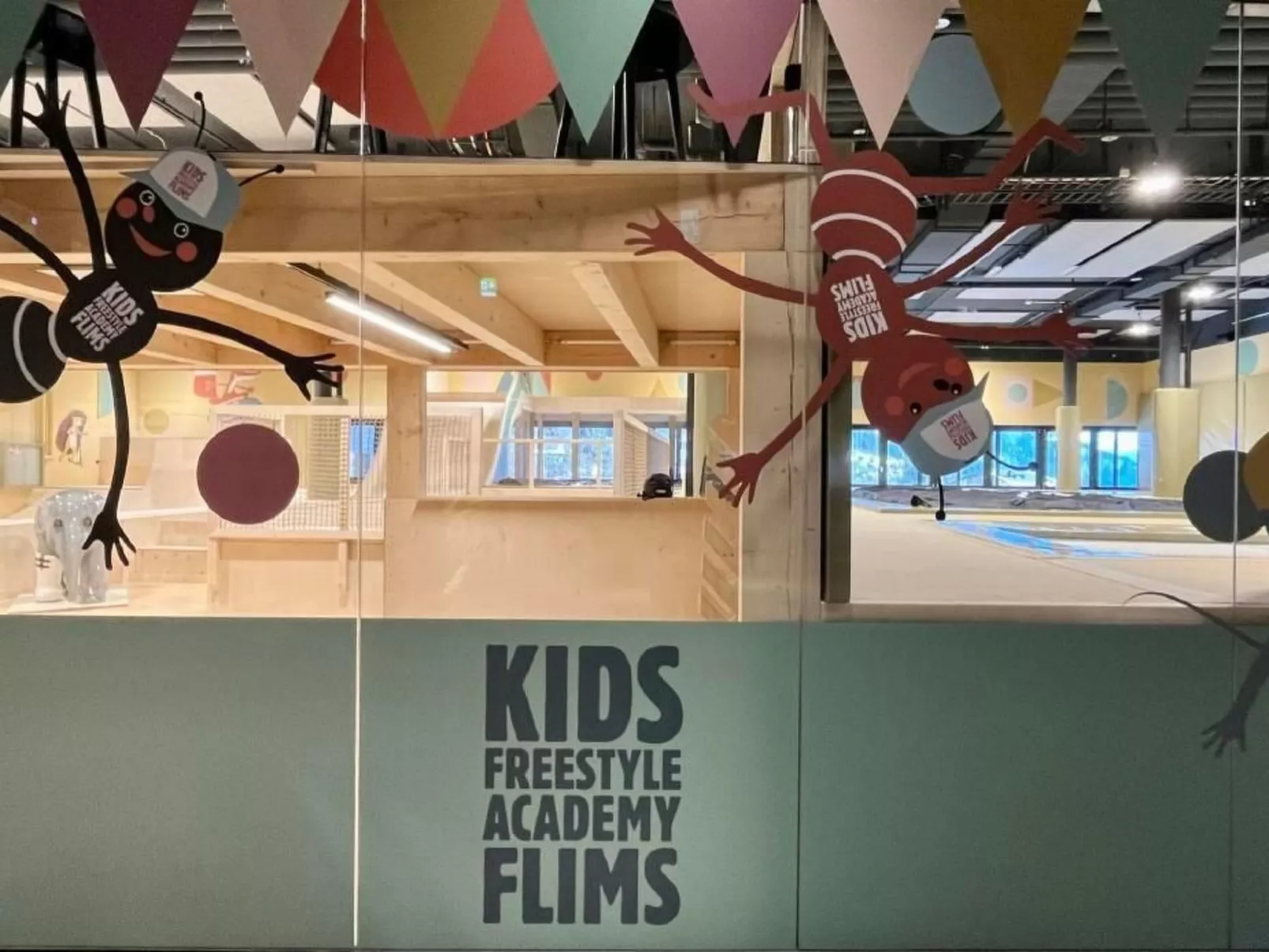 Flims Stenna SELVA direkt bei Bergbahnen Skipiste-Buiten