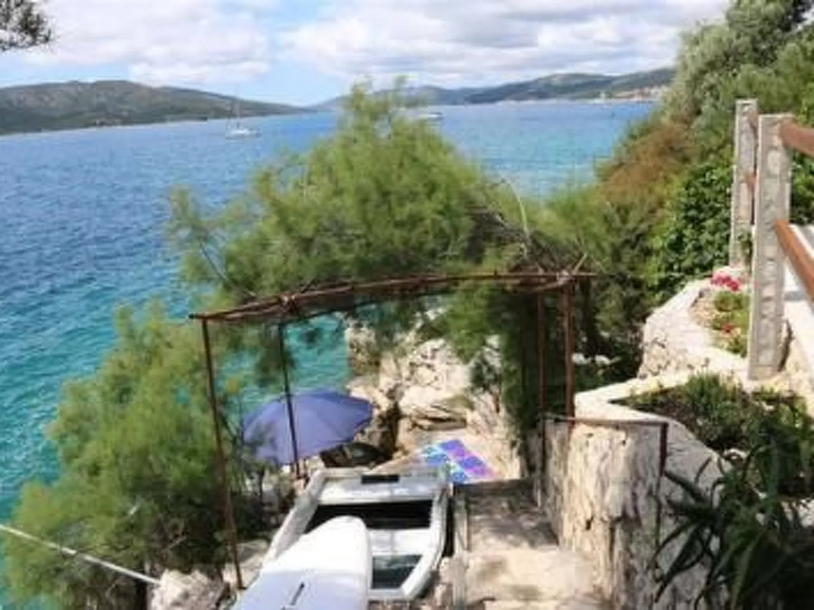 In Okrug Donji mit privatem Parkplatz-Buiten