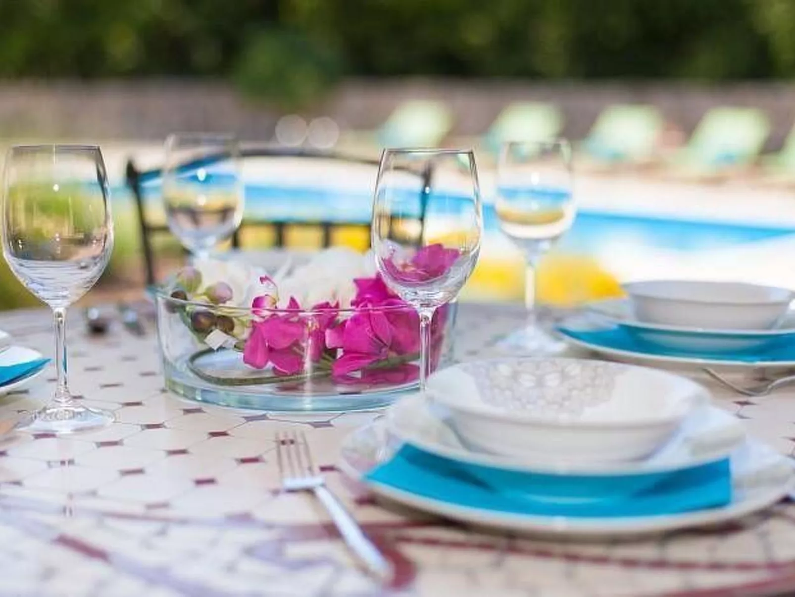 In Kras mit Offenem Kamin-Buiten