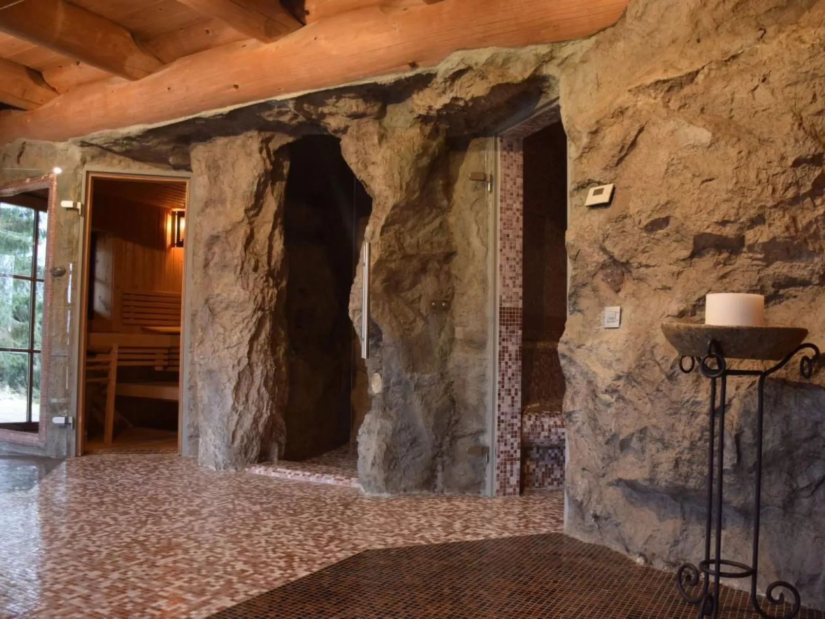 Einzigartiges Designer Log House "Chalet Caprea"-Binnen