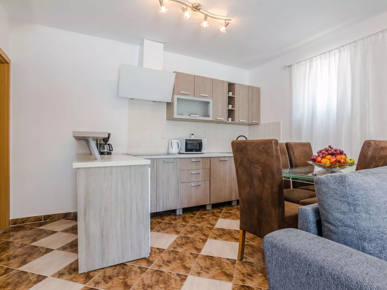 Haus Marijan mit privatem Pool - Agentur TA Leut-Binnen