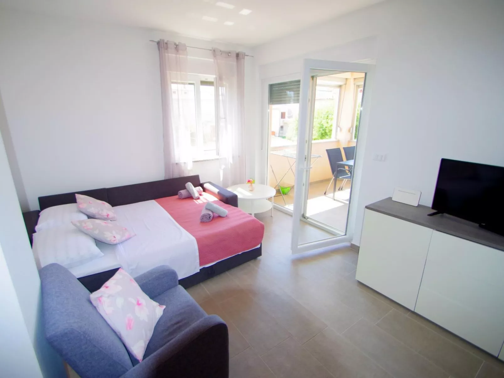 Niko für 4 Personen, Pomer