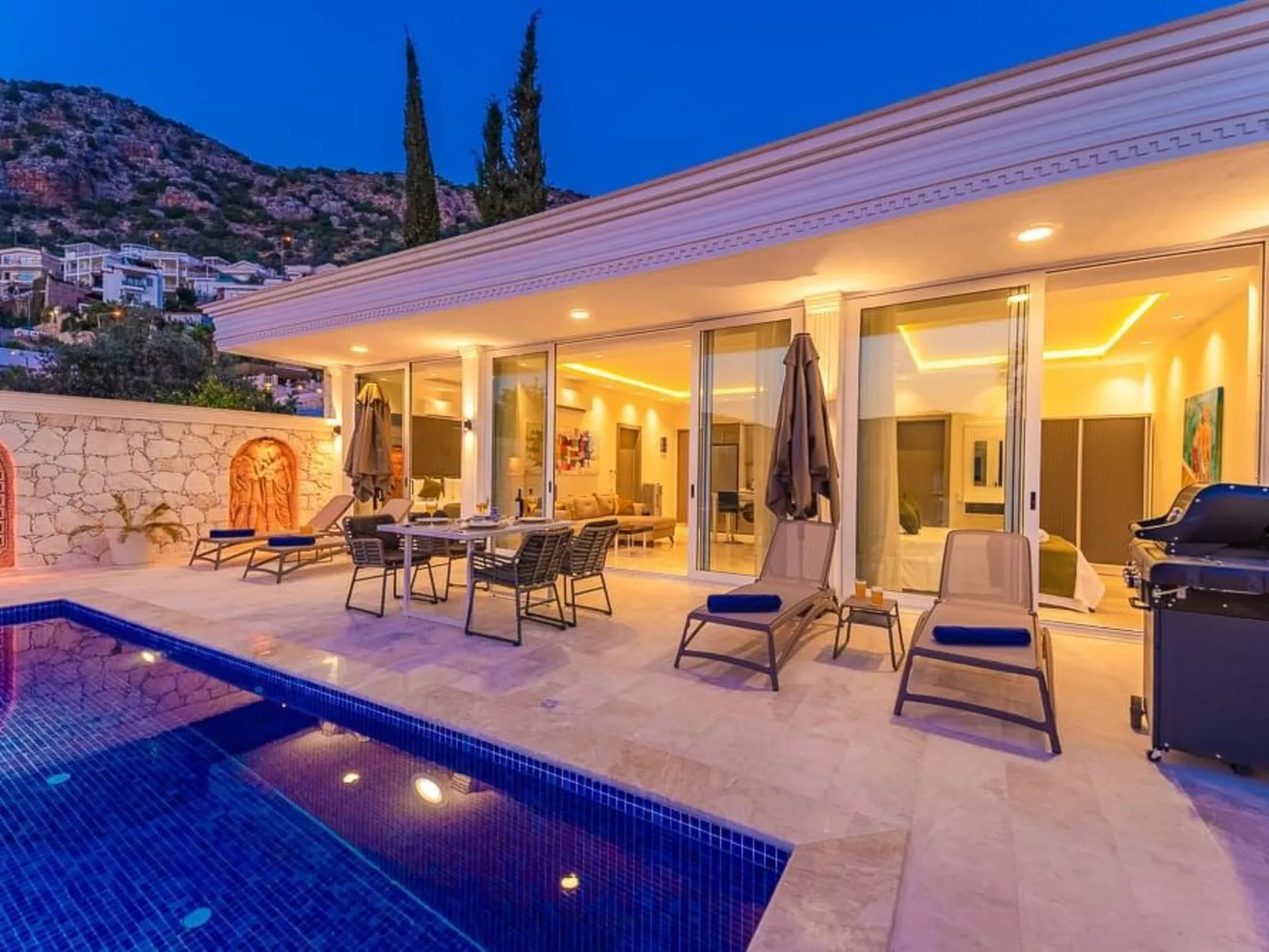 Villa direkt am Meer luxuriös für 4 Personen-Buiten