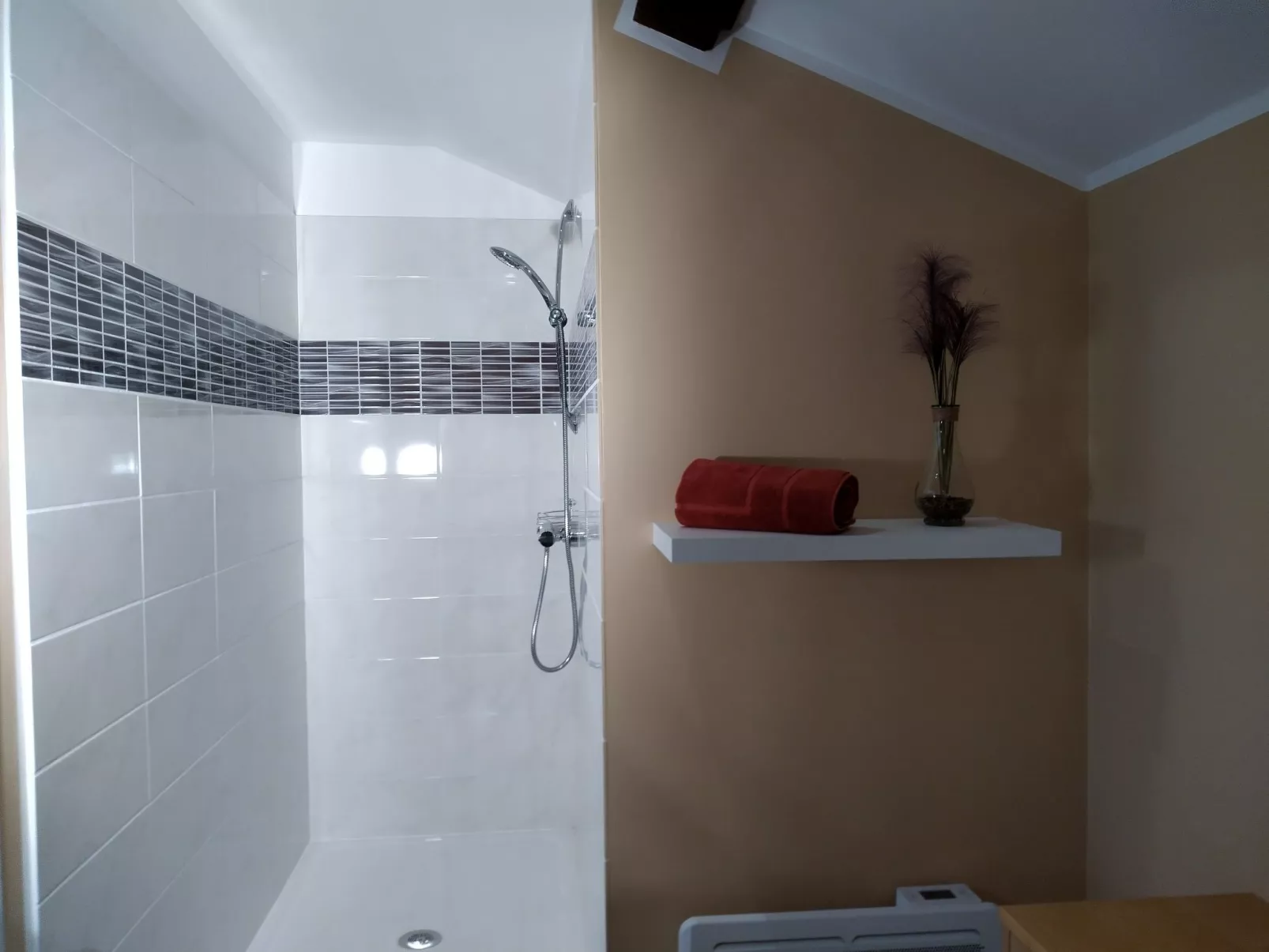 Lucinkas Ferienhaus mit 2 Schlafzimmern-Binnen