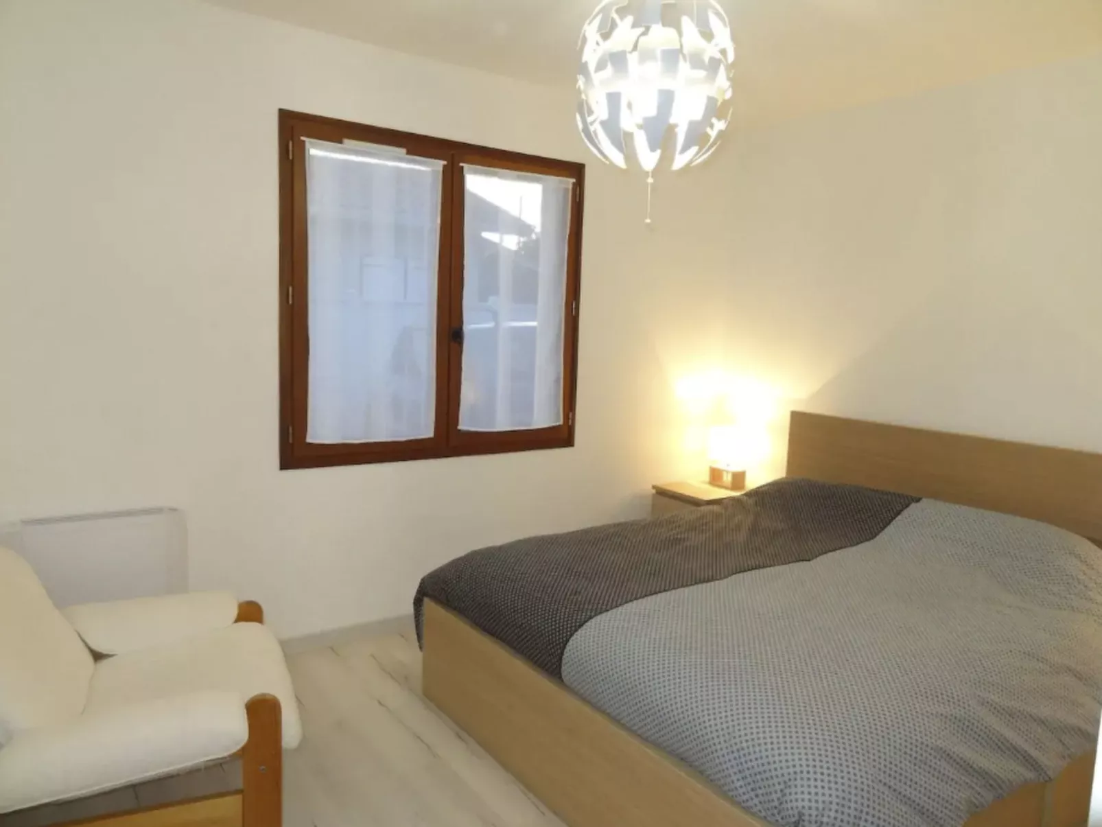 Warmherziges Haus mit ebenerdigem Zugang-Binnen