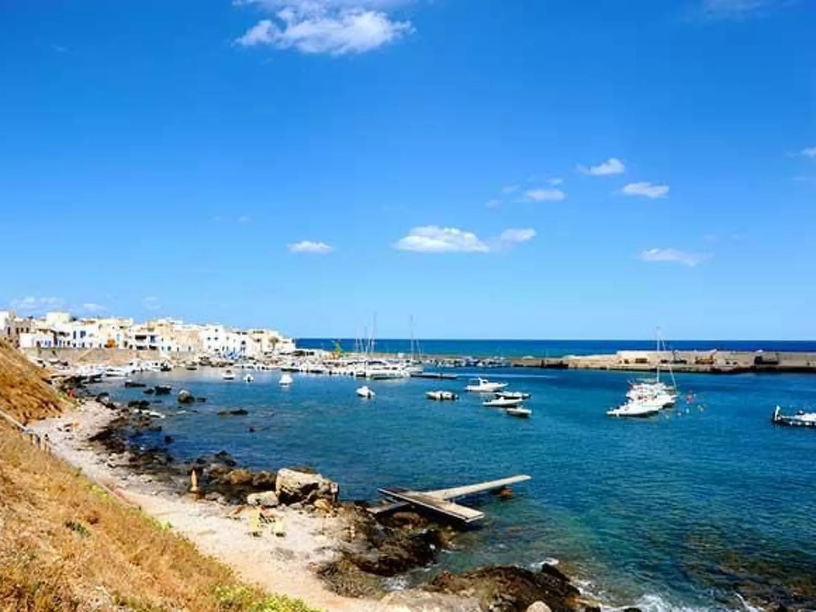 Marettimo' Wohnung in Strandnähe-Buiten