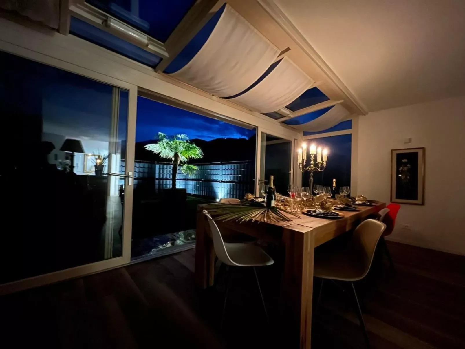 Guesthouse Le Palme-Binnen