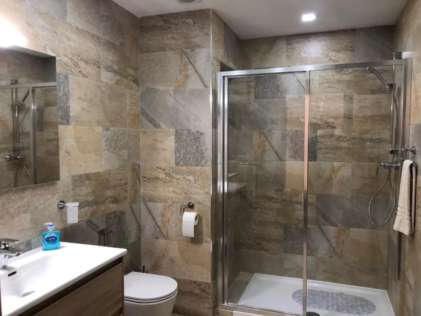 3. Appartement mit Meerblick in Strandnähe-Image-tags.info