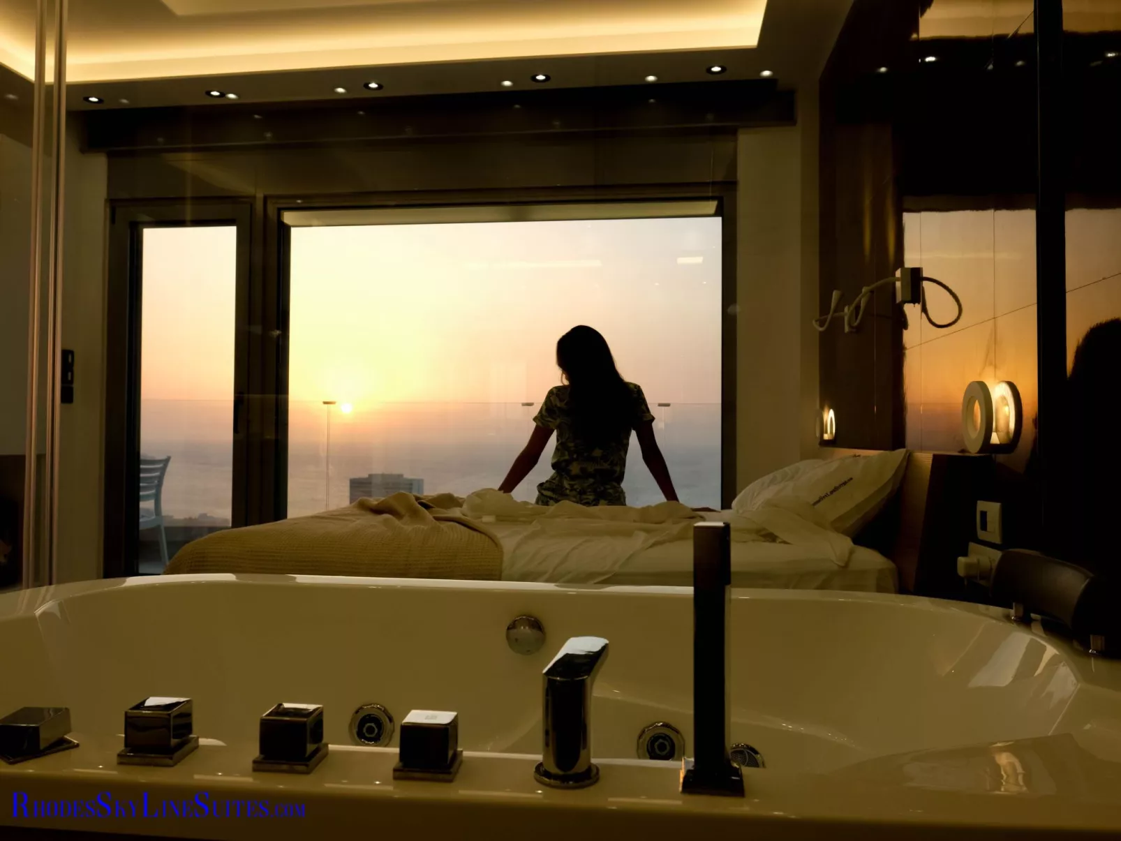 Rhodes Skyline Suites-Image-tags.info