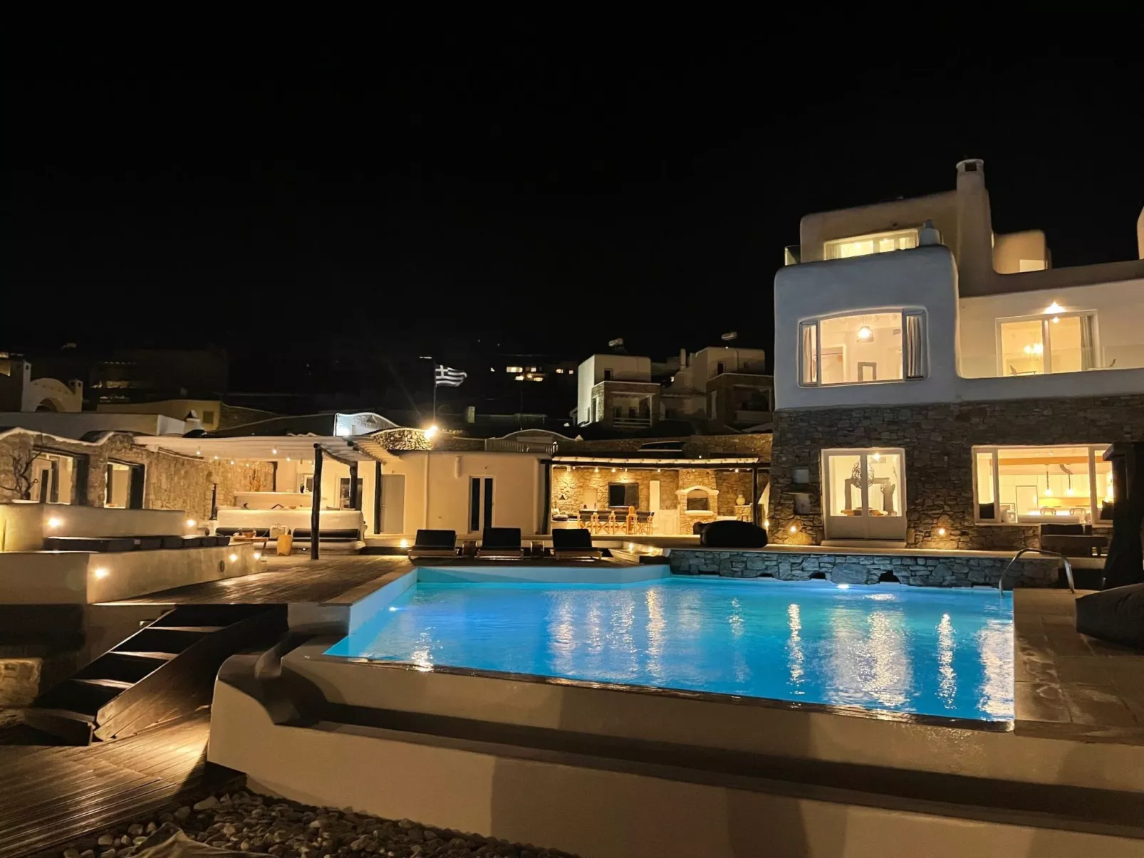 "Versteckte Perle am Meer mit Pool und HotTub"-Image-tags.info