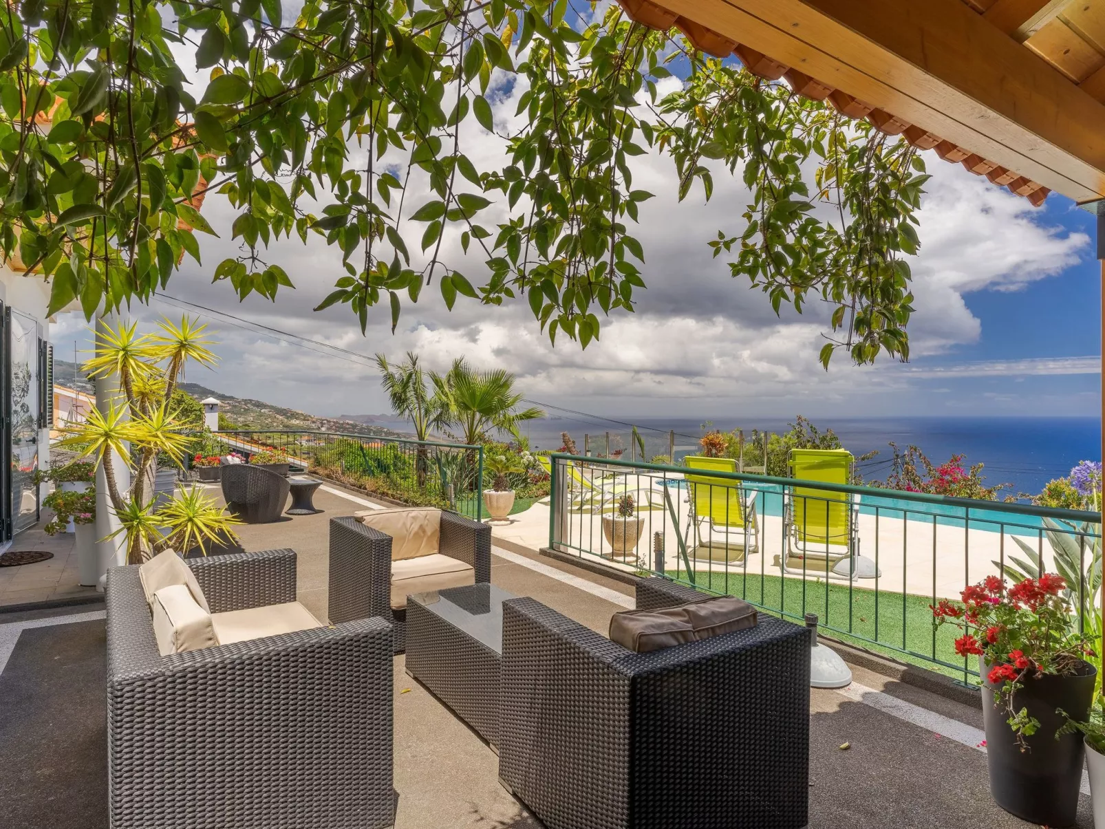 Villa Black Rock-Binnen