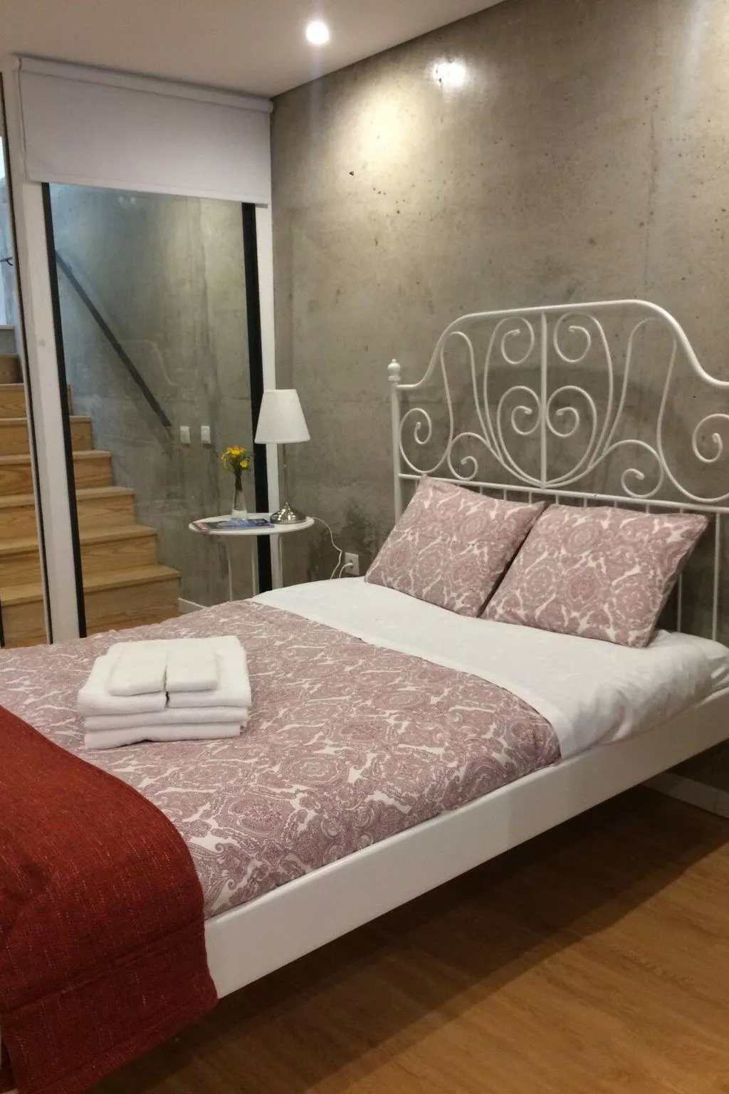 Gelbes Haus im historischen Zentrum-Image-tags.info