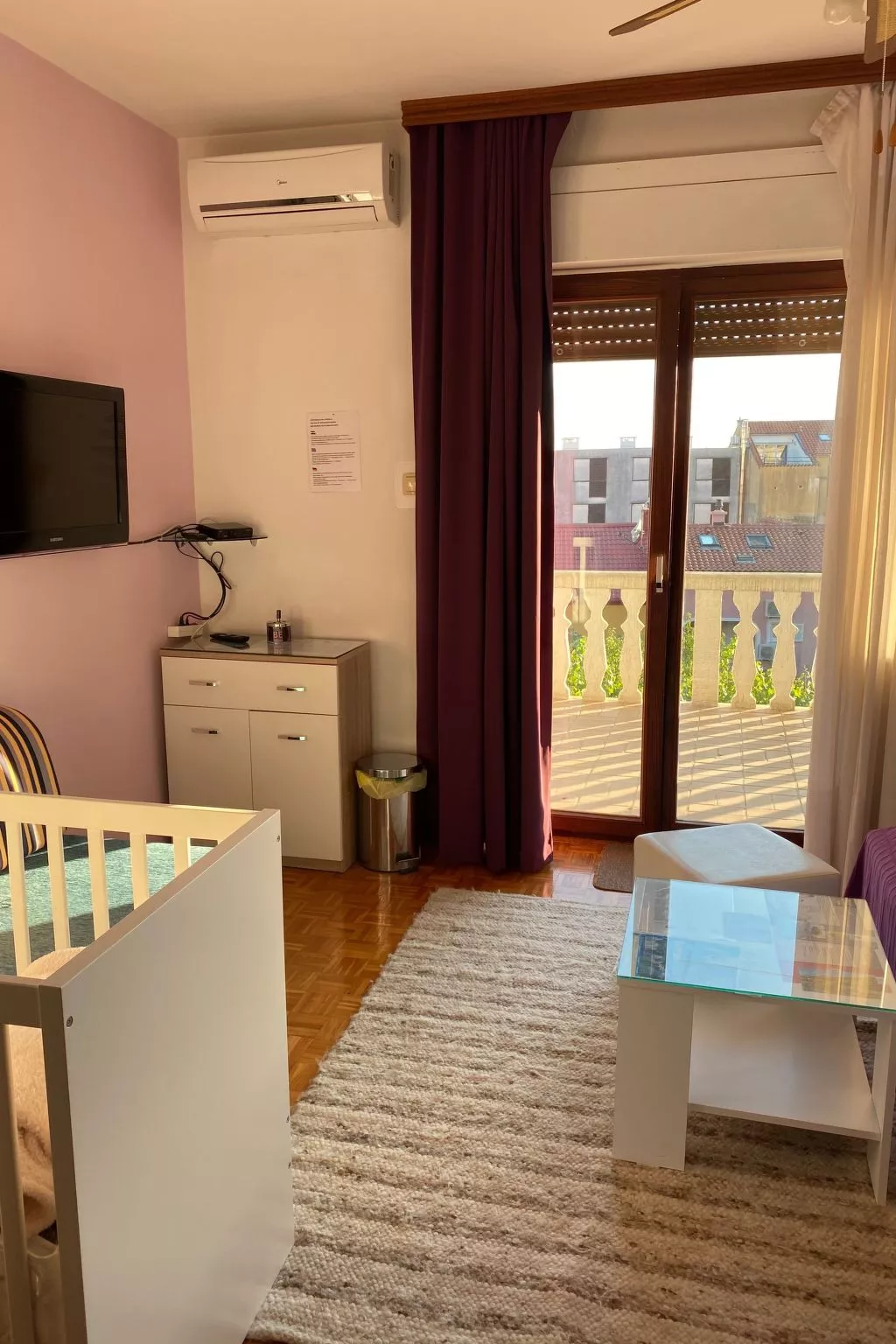 "Luxuswohnung"-Binnen