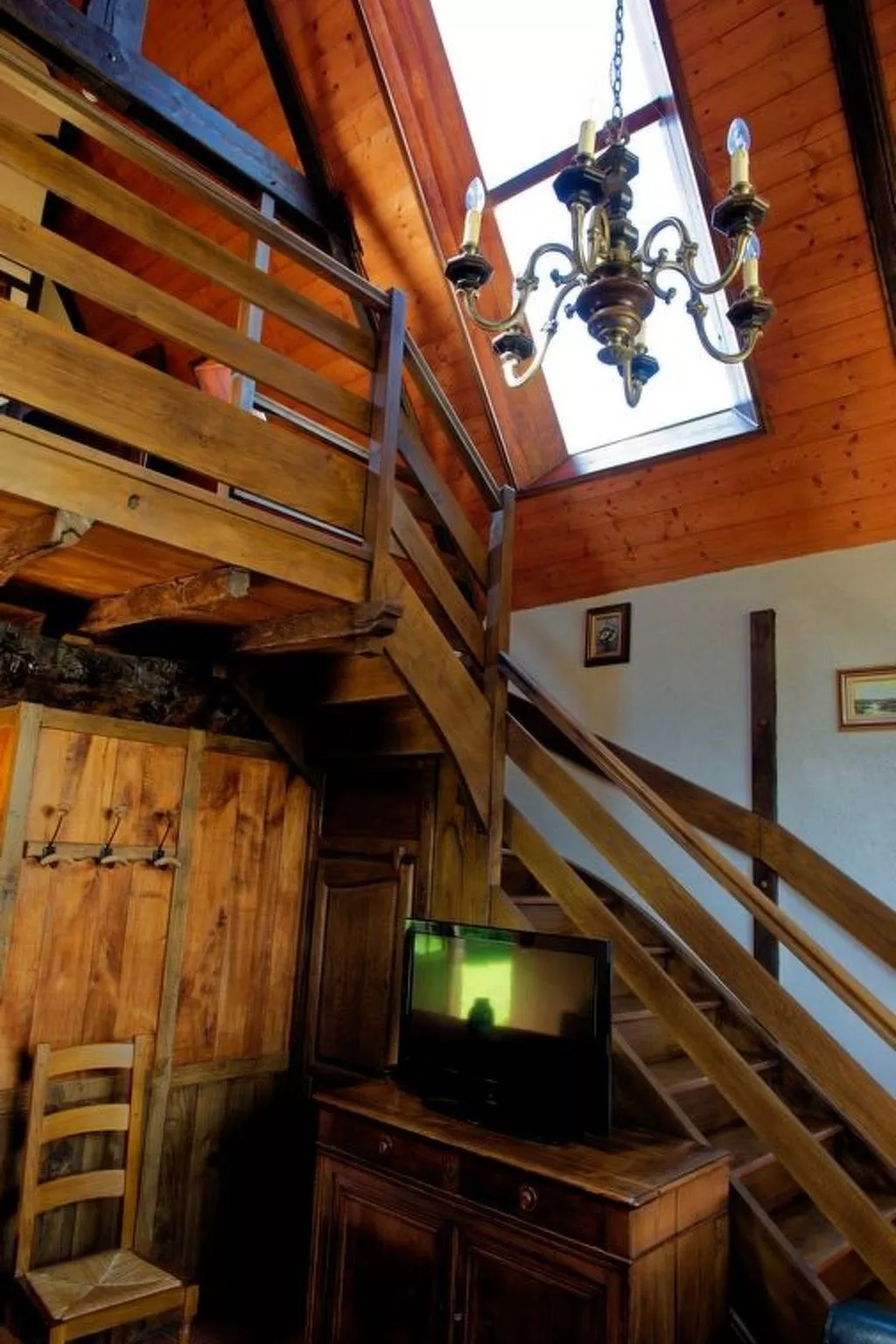 Domäne mit eigenem Garten und Grill-Binnen