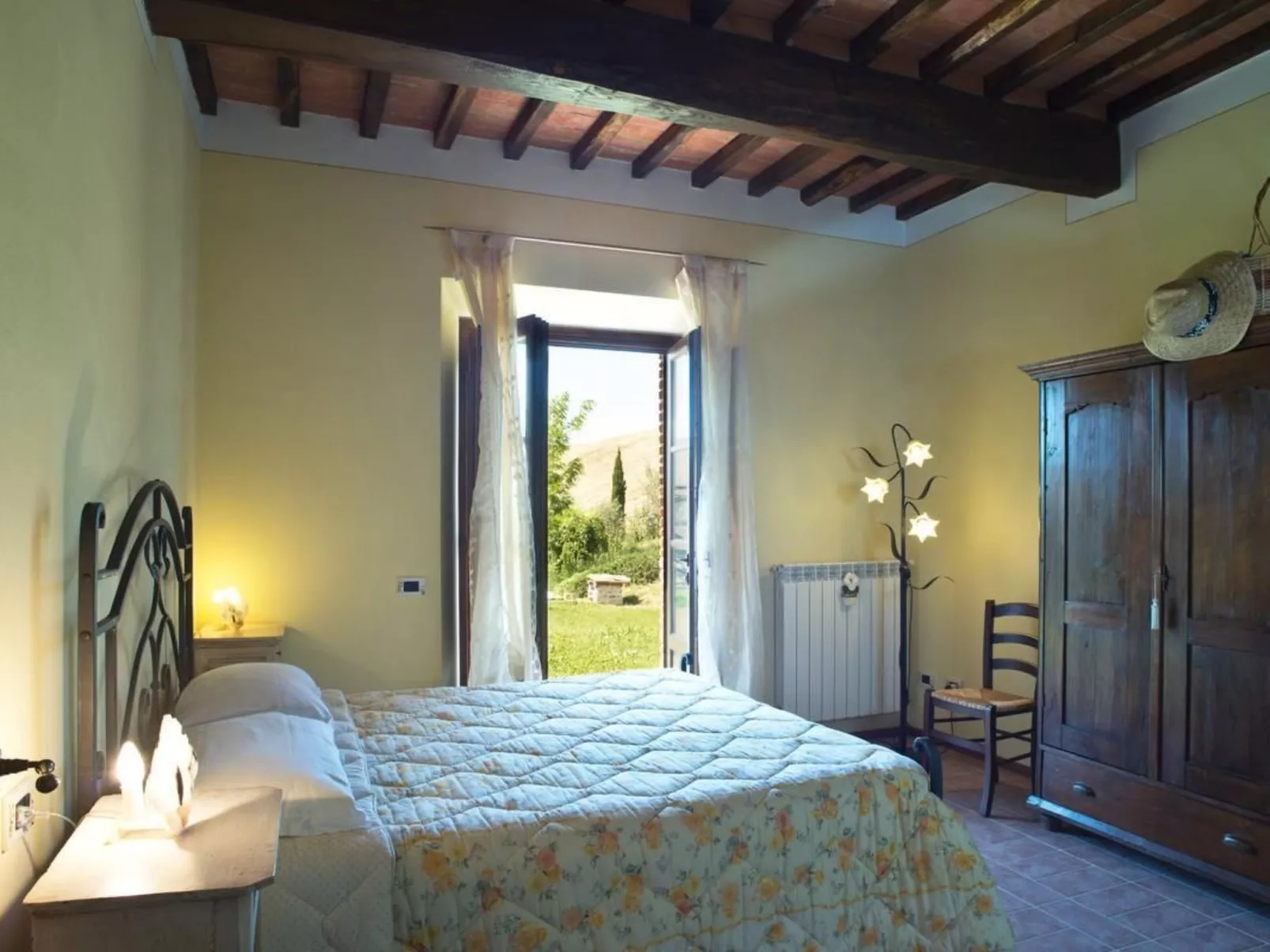 Narciso' Wohnung mit Gemeinschaftspool-Binnen