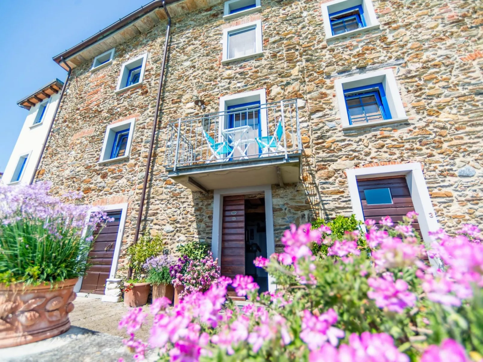 Wohnung 'Settimo cielo8' mit Schwimmbad-Buiten