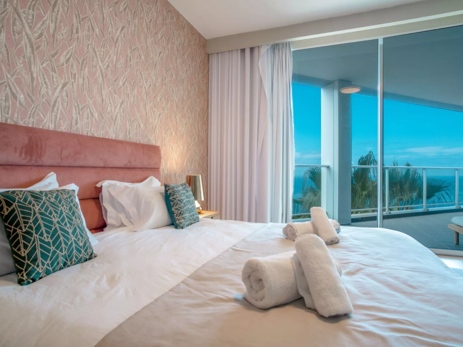 Für 6 Personen ca. 120 m&sup2; in São Martinho, Madeira (Südküste von Madeira)-Image-tags.info