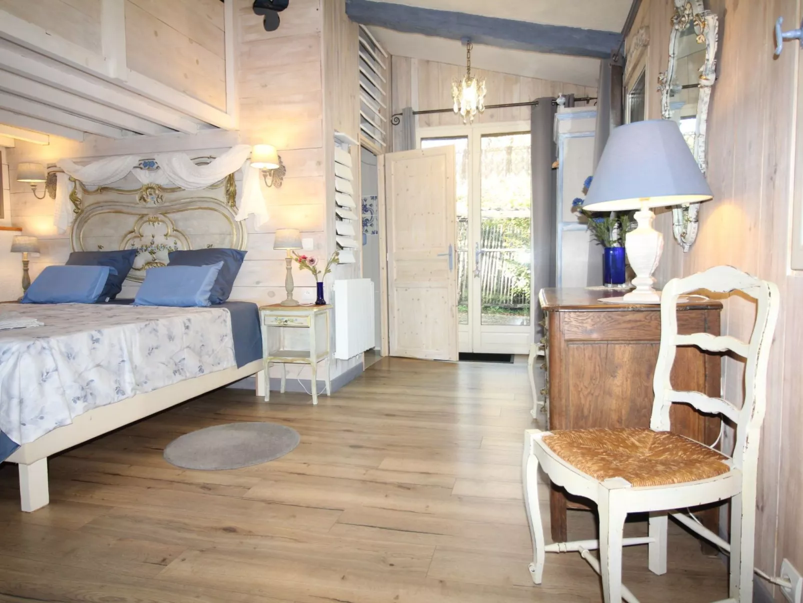 Haus mit Charme Komfort Ruhe Privatpool-Binnen