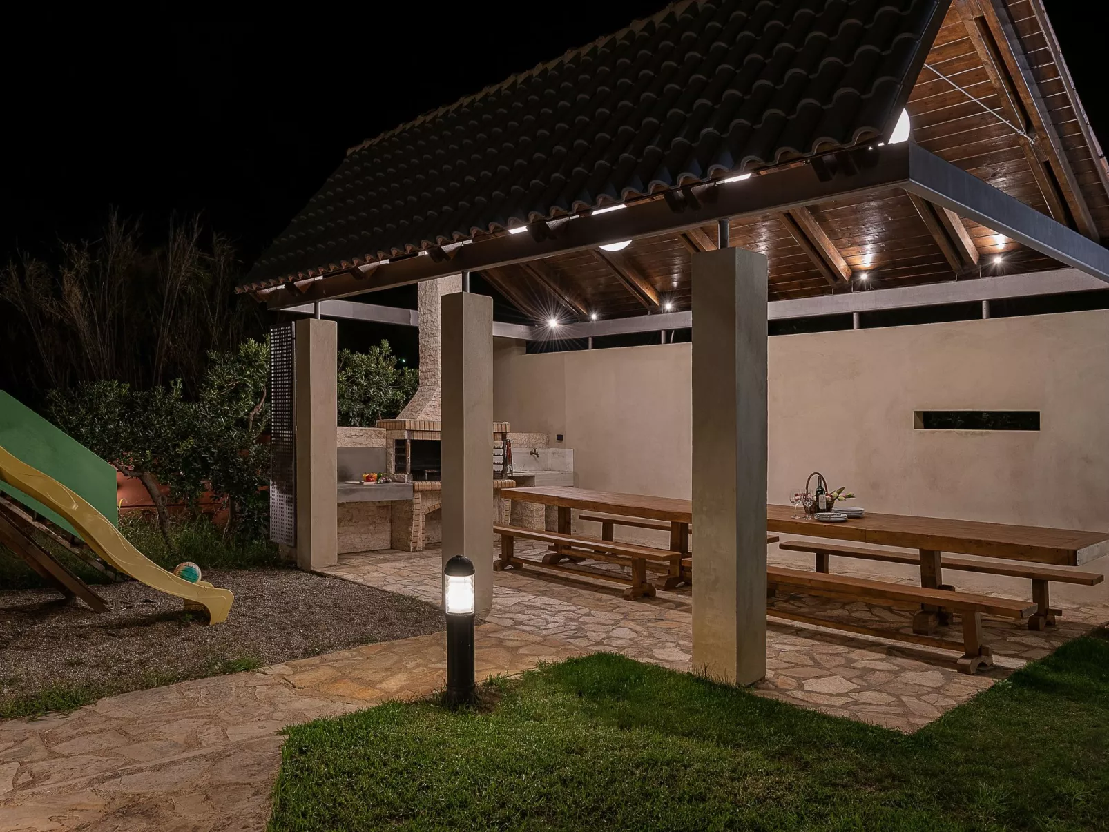 Daphnis Villen-Image-tags.info