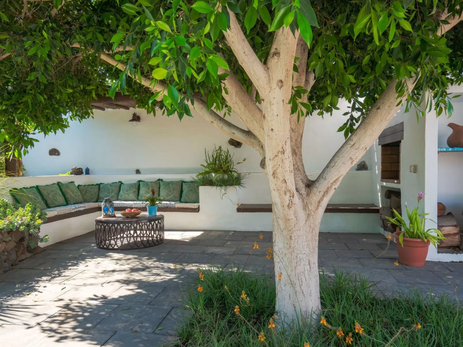 Secret Garden Villa - ländlicher Boutique-Rückzugsort, private tropische Gärten-Buiten