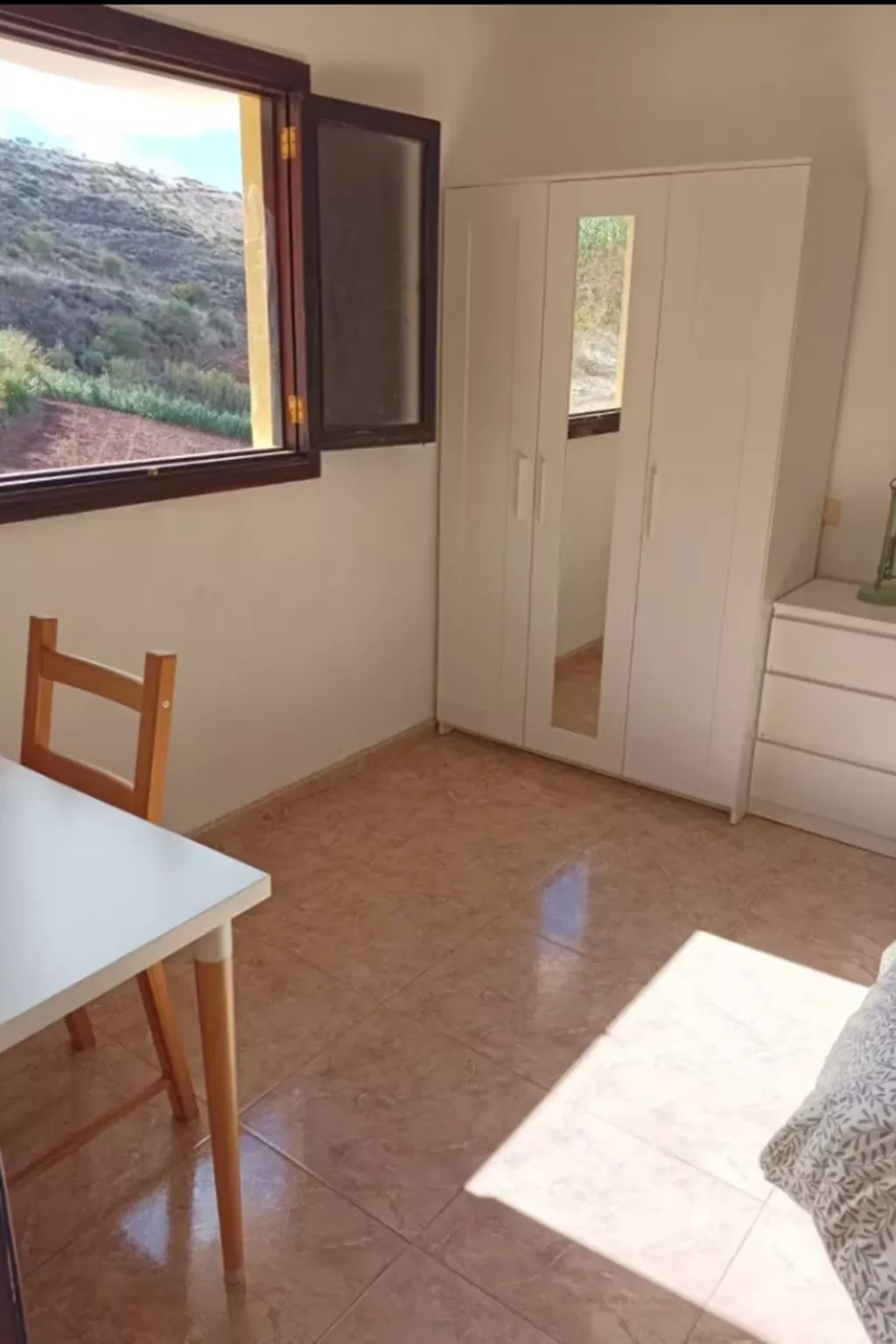 Landhaus "La Cabaña" mit Privatparkplatz-Binnen