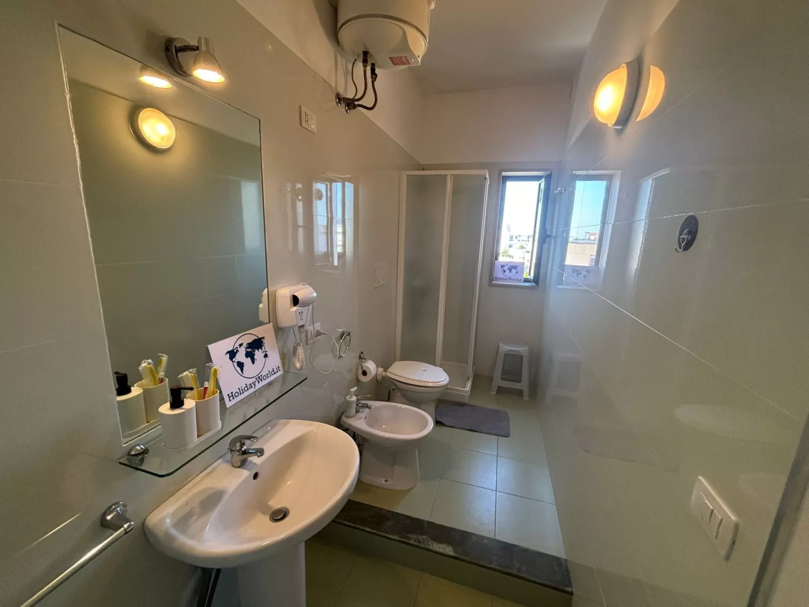 BNB der Nationen 3 von Holiday World-Image-tags.info