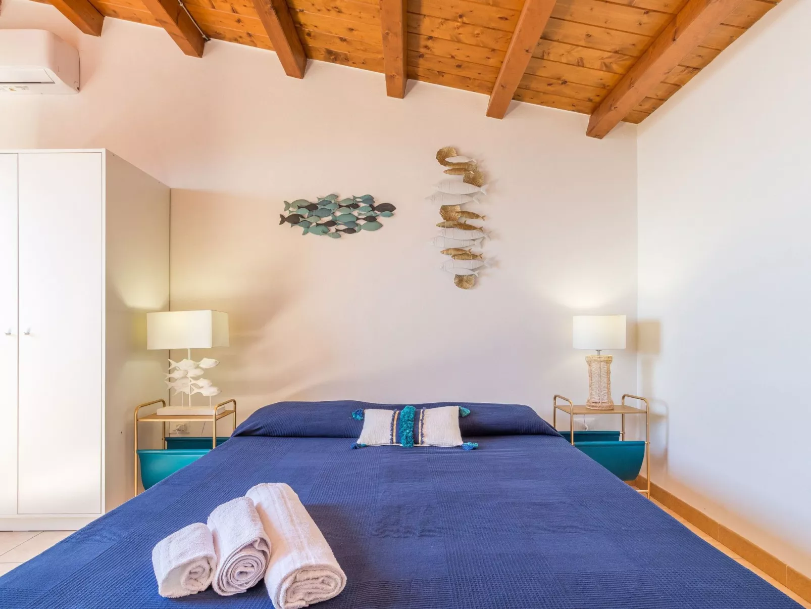 Amarillis, Wohnung am Strand-Image-tags.info