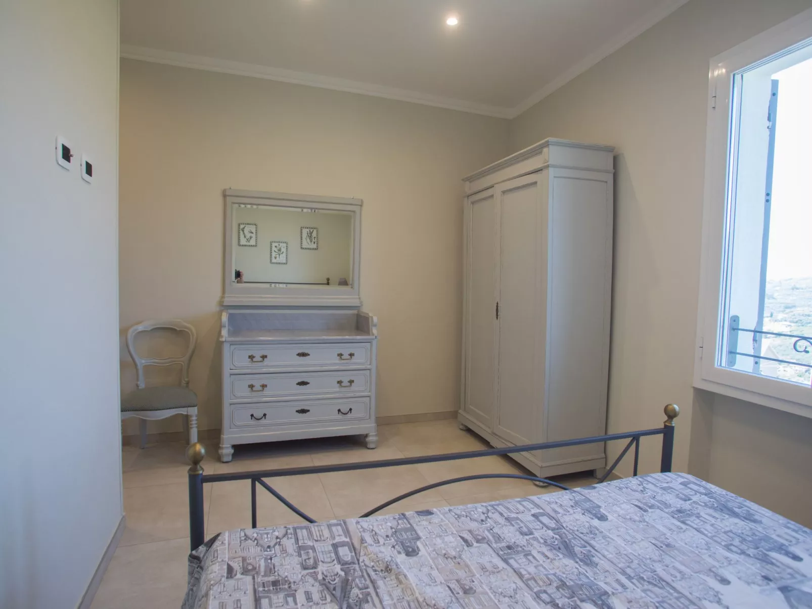 Wohnung mit schönem Blick auf den Golf von Dianese-Binnen